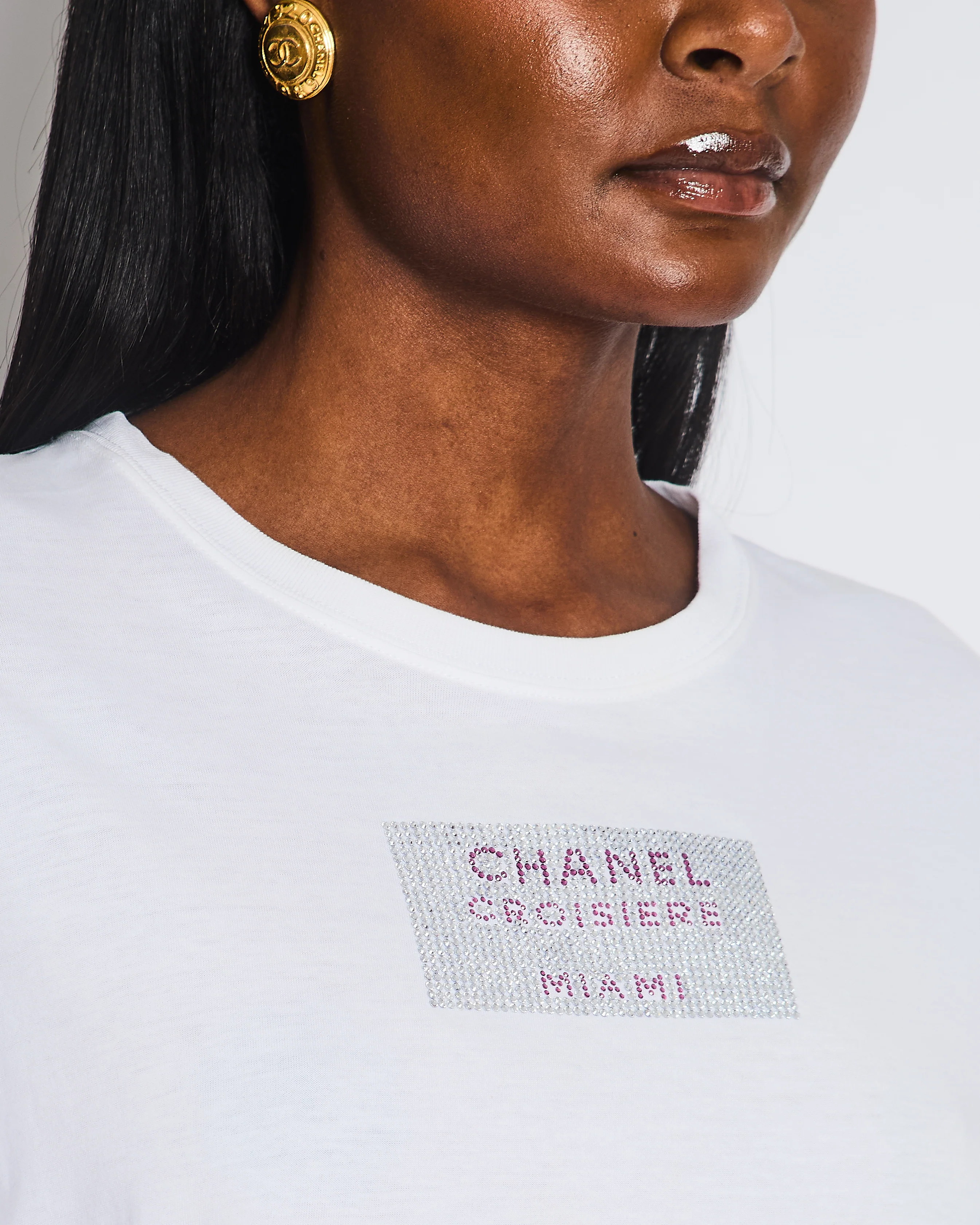 Chanel White T-shirt Rhinestones Detail “Croisiere Miami” Size M (UK 10) - Image 3