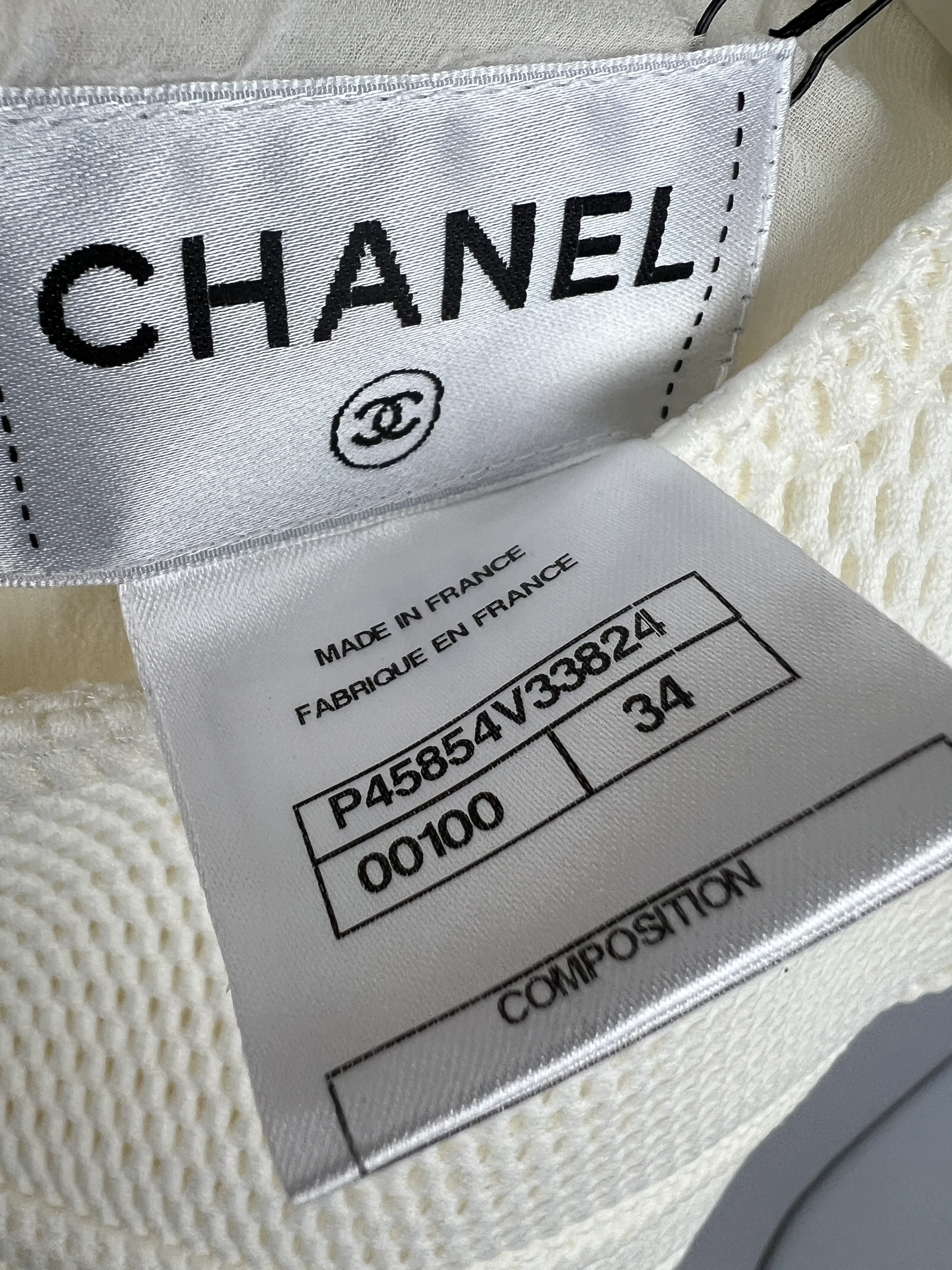 Chanel White Textured Sleeveless Mini Dress with Pocket Detail Size FR 34 (UK 6) - Image 15