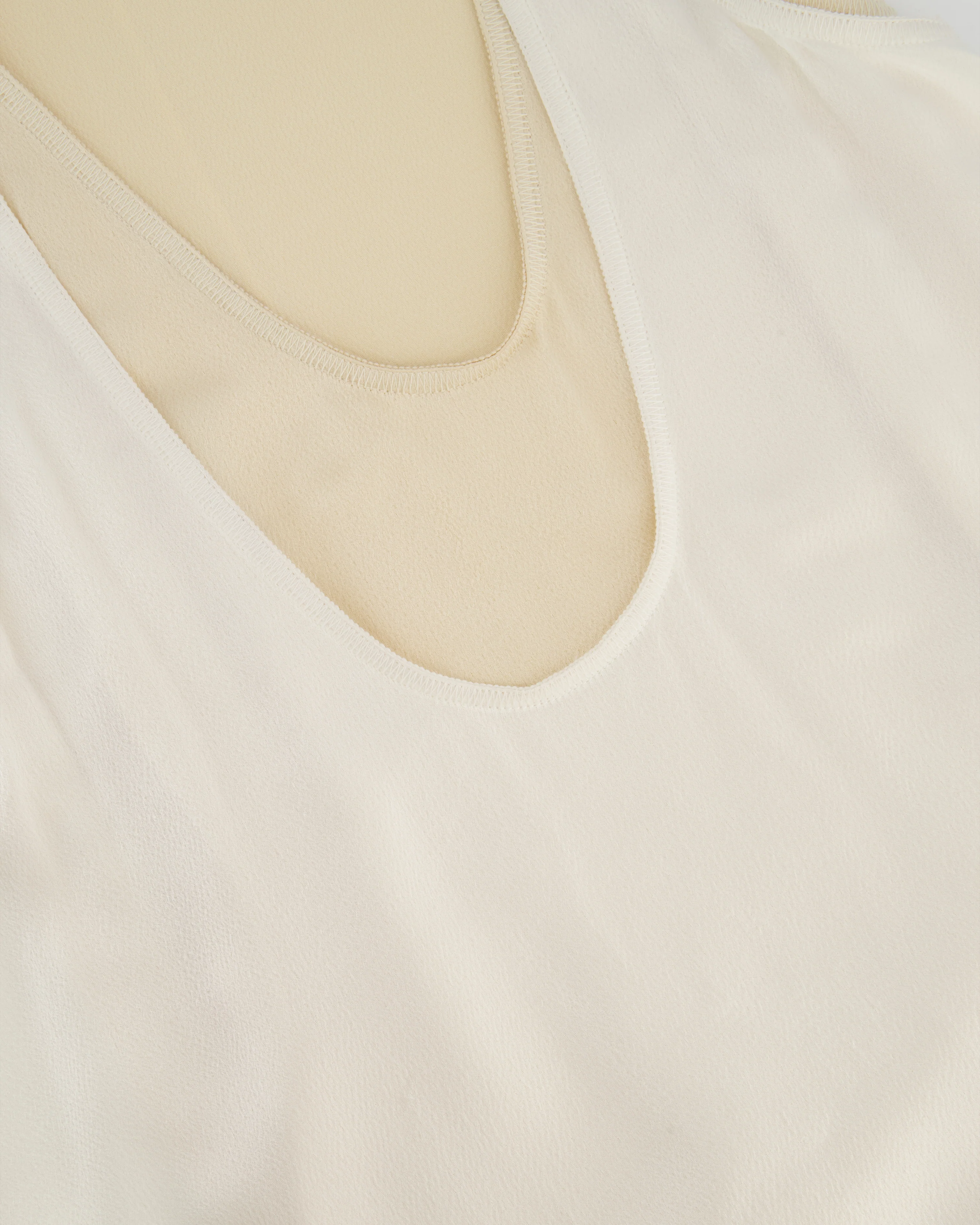 Valentino Satin White Two-Tone Sleeveless Double Layer Midi Dress Size IT 36 (UK 4) - Image 2