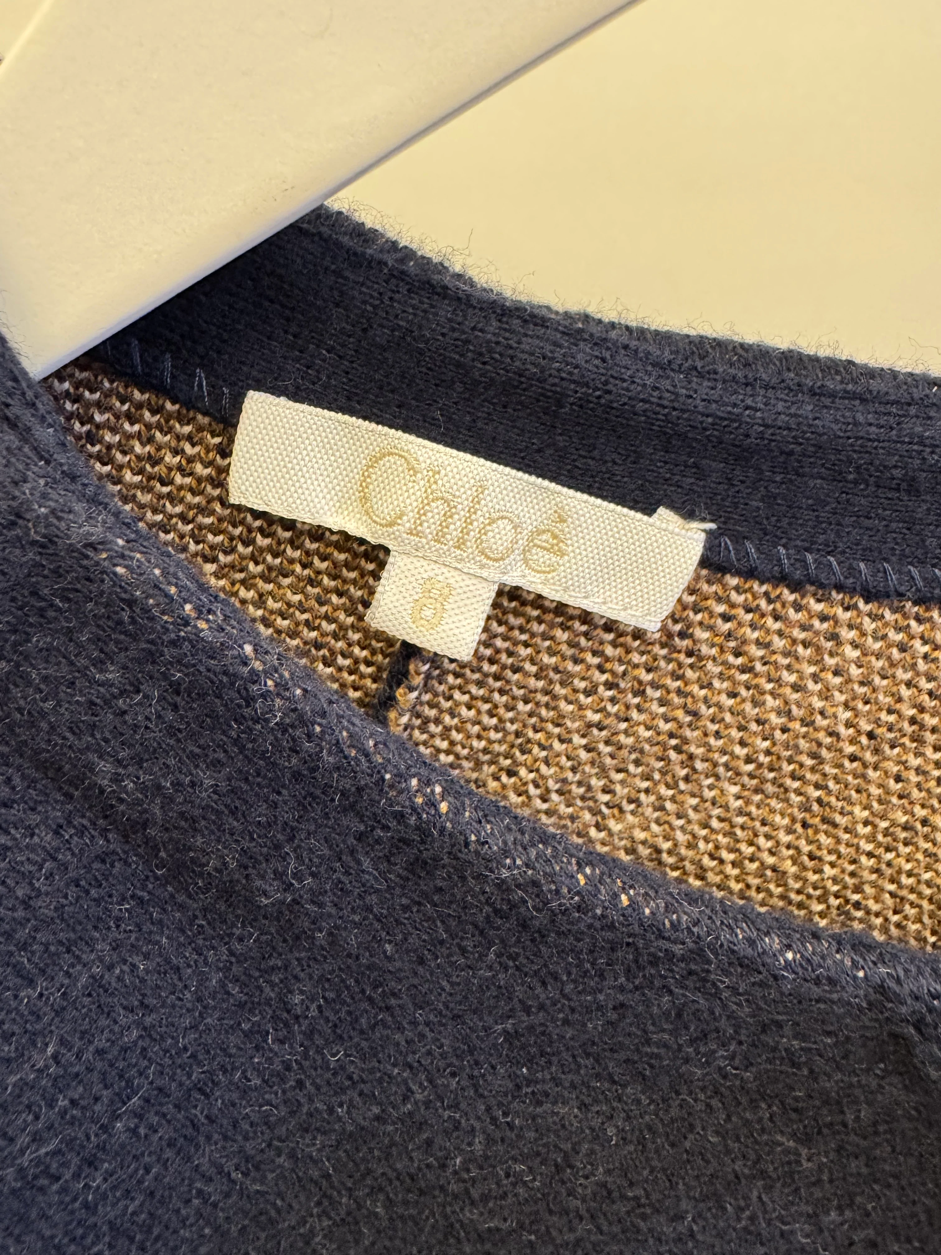 Chloé Kids Navy, Brown and Beige Cape with Logo Detail Size 8 years - Image 4