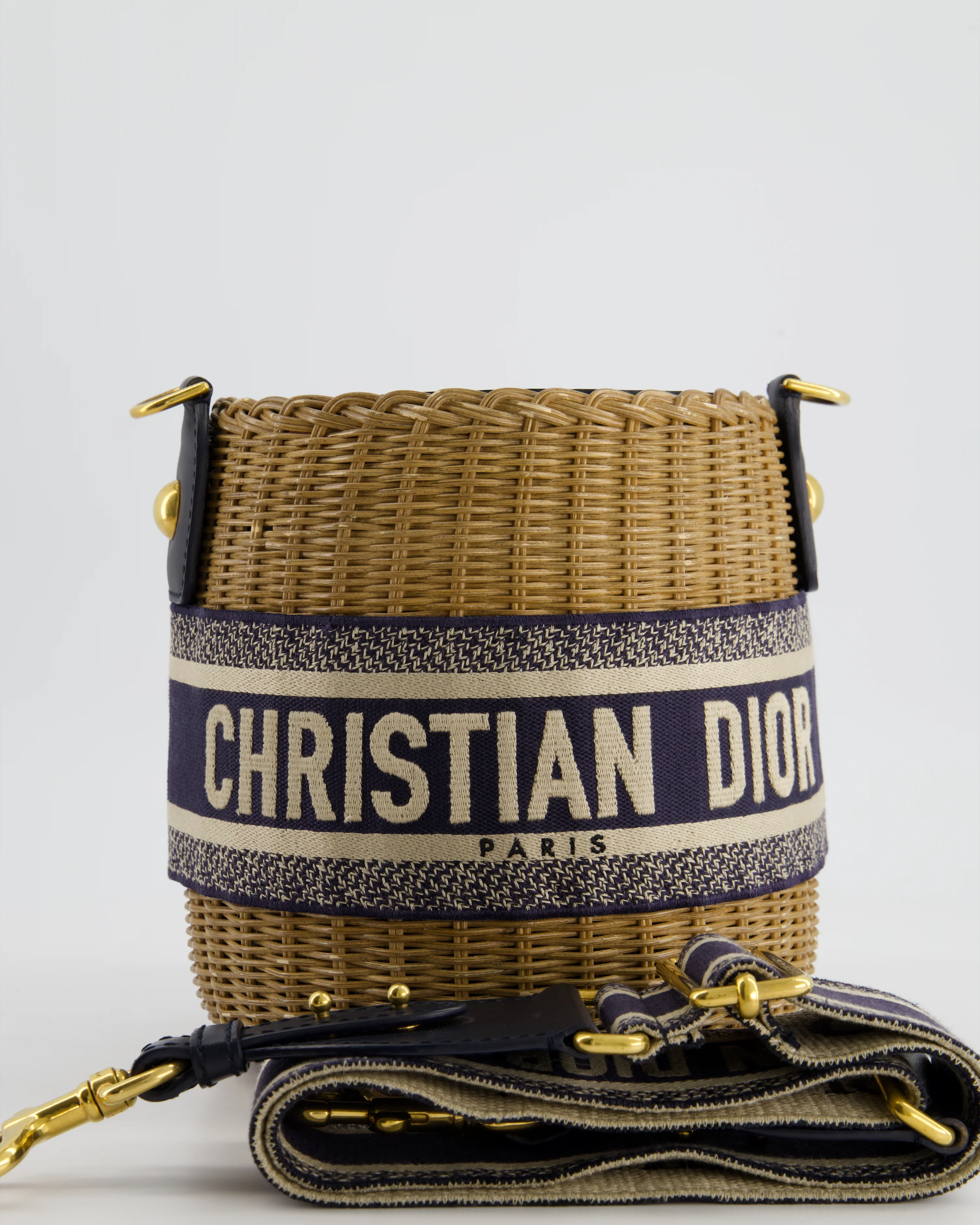 Christian Dior Dioriviera Bucket Bag in Natural Wicker and Blue Canvas With Gold Hardware - Image 3