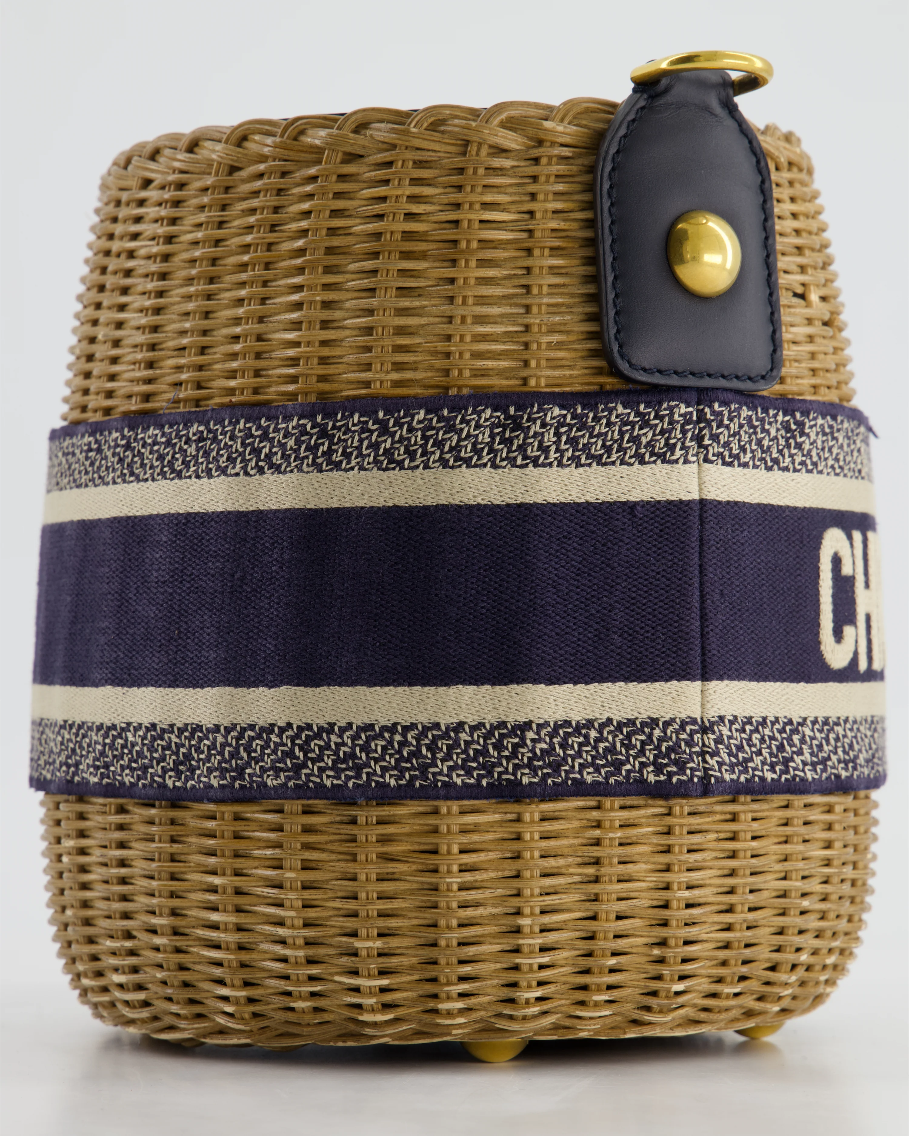 Christian Dior Dioriviera Bucket Bag in Natural Wicker and Blue Canvas With Gold Hardware - Image 5