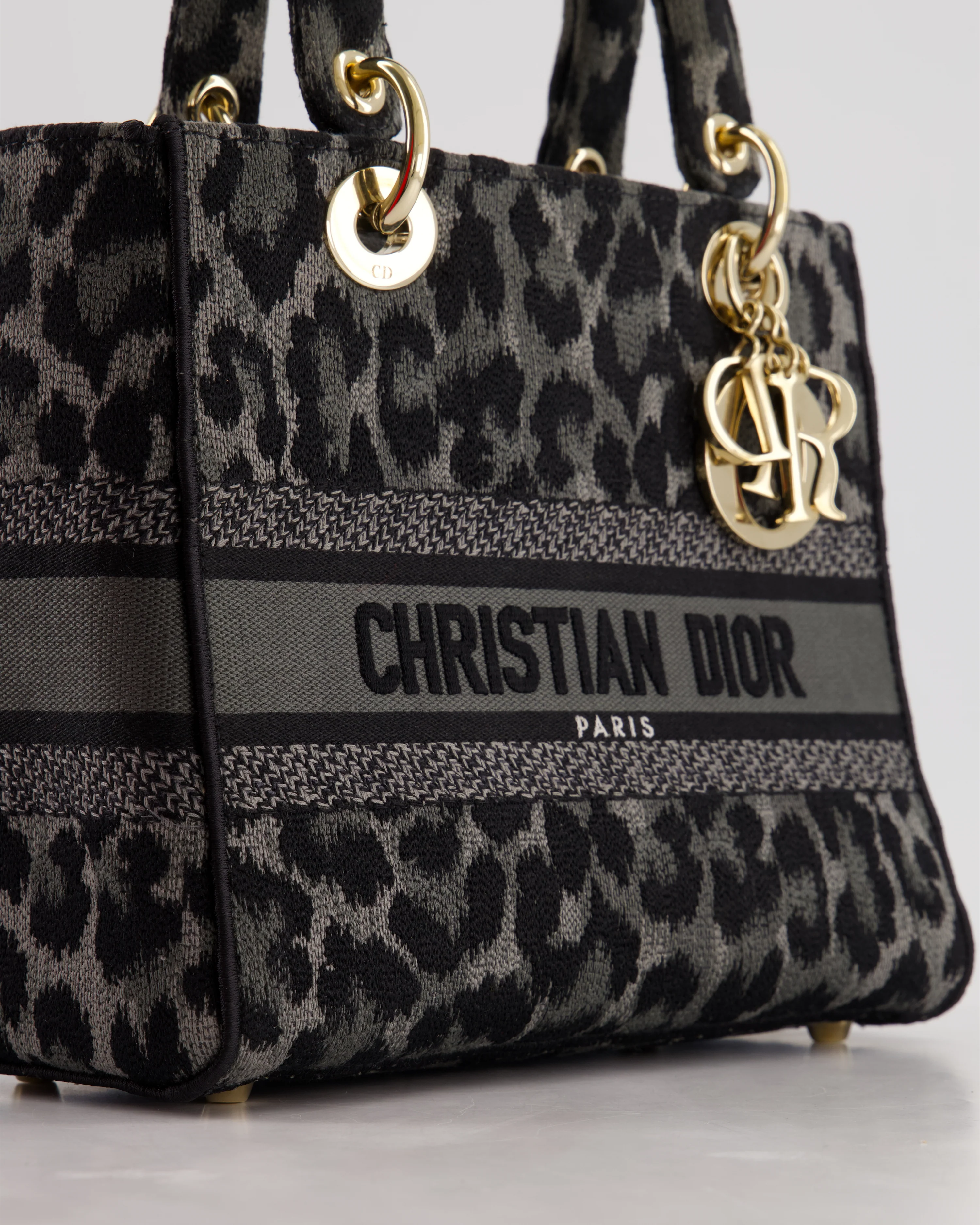 Christian Dior Medium Lady D-Lite in Grey & Black Mizza Embroidery with Champagne Gold Hardware RRP £3700 - Image 10