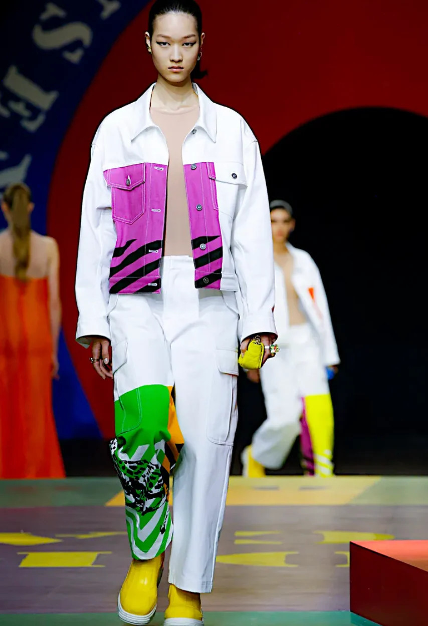 Christian Dior SS22 White Cargo Pants with Green, Orange and Cheetah Print Details Size FR 34 (UK 6) - Image 6
