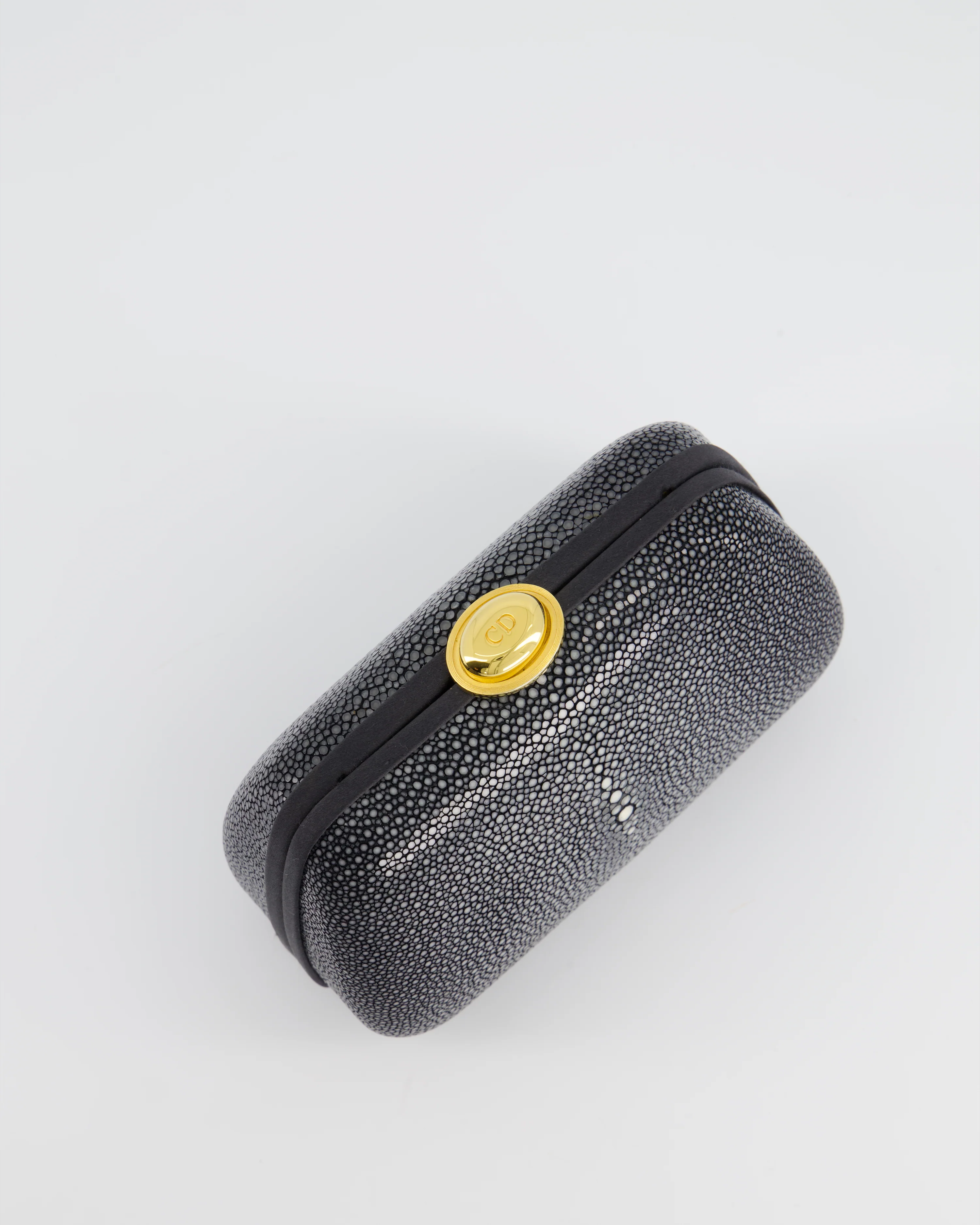 Christian Dior Vintage Grey and White Stingray Small Clutch Bag with Gold Chain - Image 14