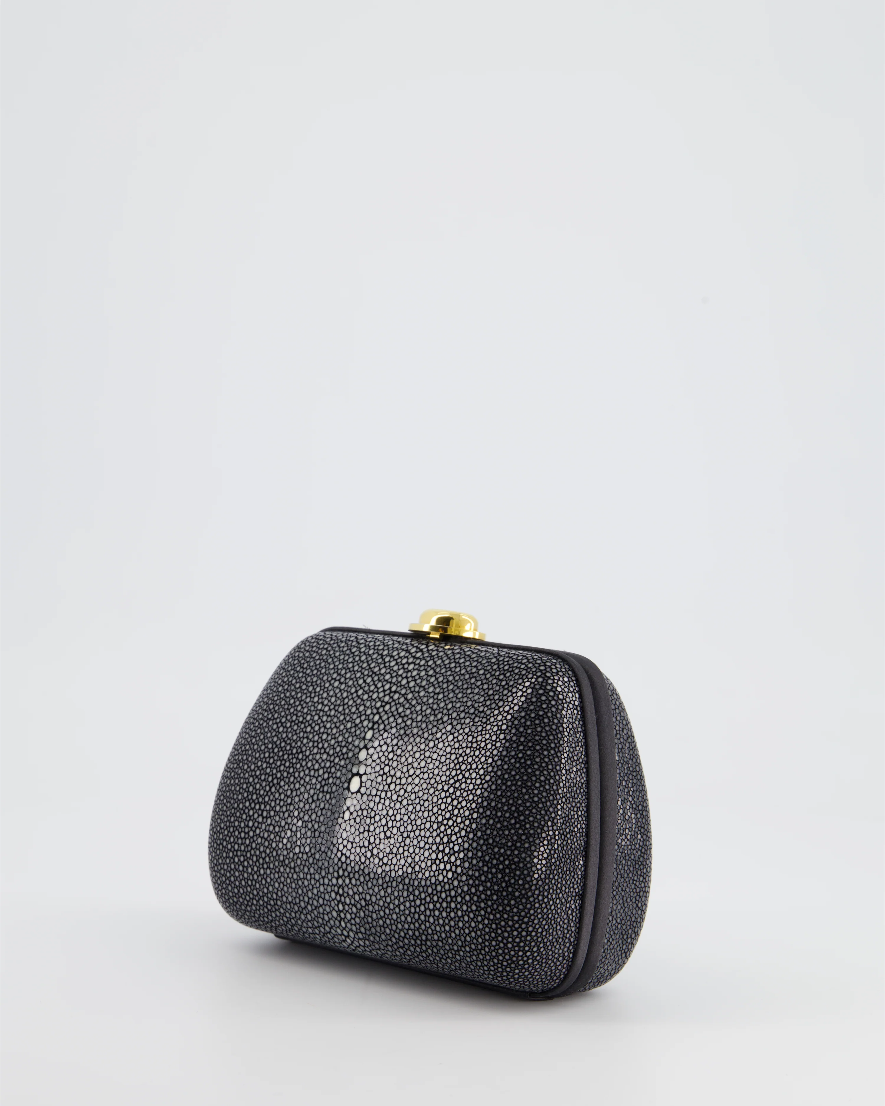 Christian Dior Vintage Grey and White Stingray Small Clutch Bag with Gold Chain - Image 9