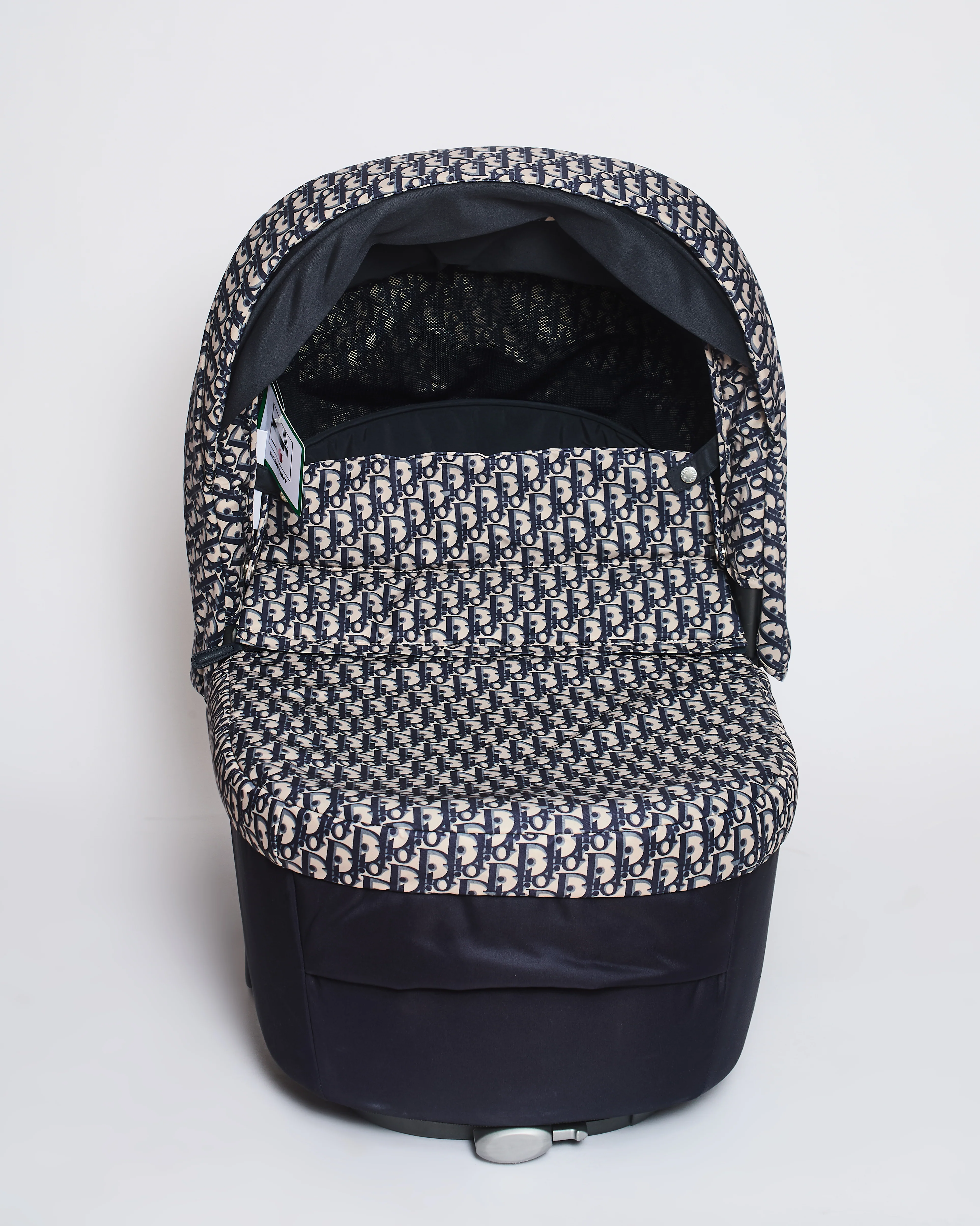 Christian Dior x Inglesina Bassinet and Stroller Combo in Blue and Beige Oblique Print Technical Fabric - Image 12