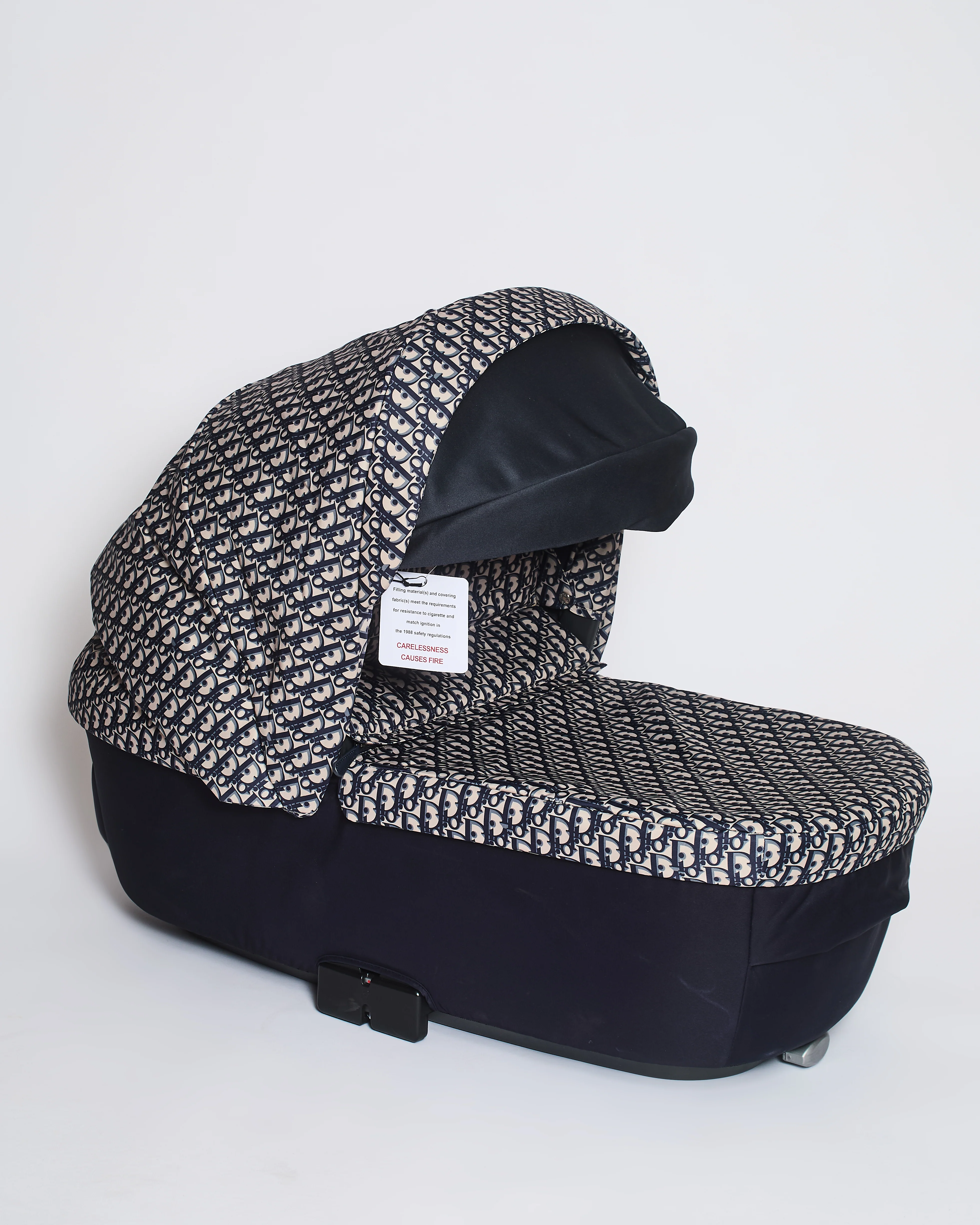 Christian Dior x Inglesina Bassinet and Stroller Combo in Blue and Beige Oblique Print Technical Fabric - Image 2