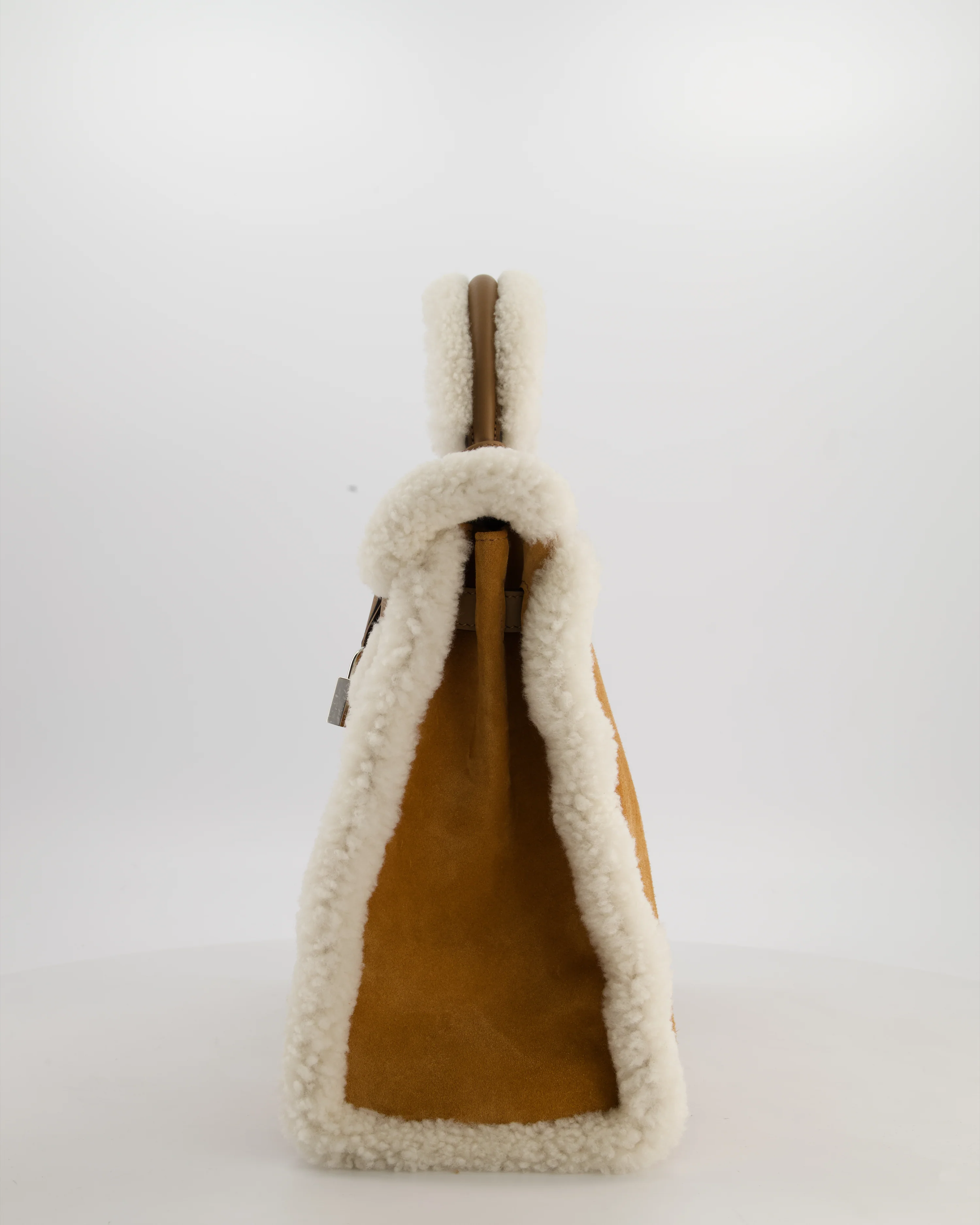 *COLLECTOR'S* Hermès Kelly 35 Teddy Plush Grizzly Bag in Alezan Swift Leather, Ecru Plush & Chamois Grizzly Suede Leather with Palladium Hardware - Image 11