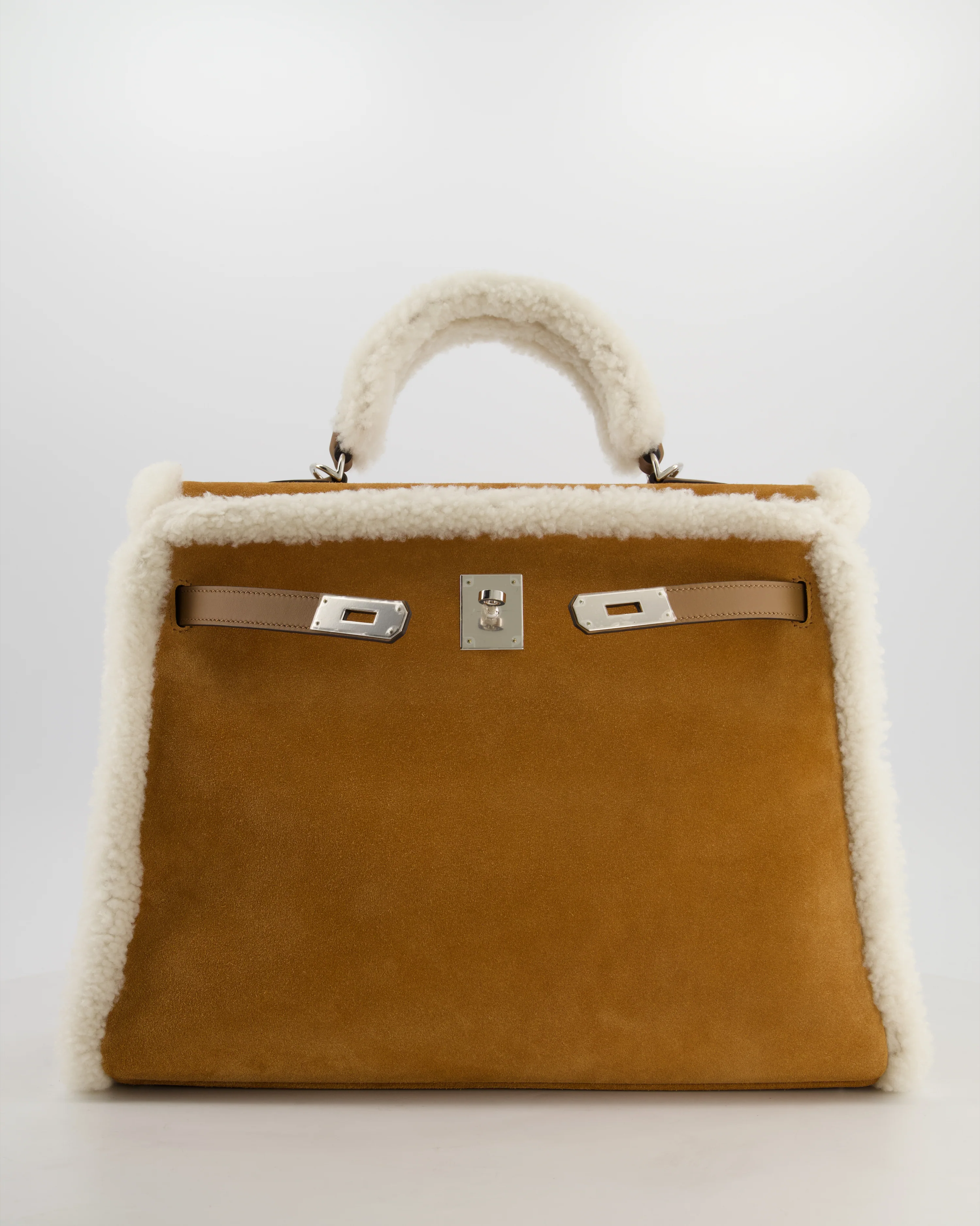 *COLLECTOR'S* Hermès Kelly 35 Teddy Plush Grizzly Bag in Alezan Swift Leather, Ecru Plush & Chamois Grizzly Suede Leather with Palladium Hardware - Image 25