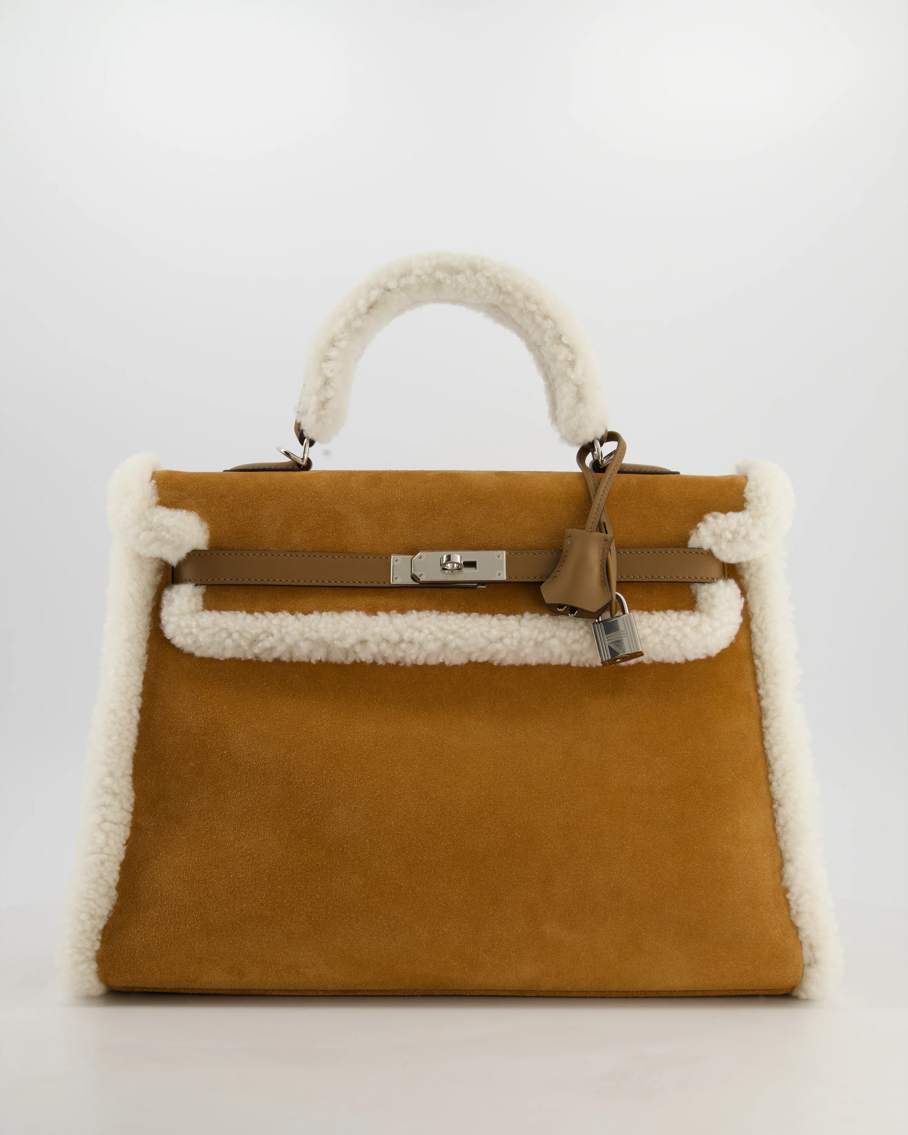 *COLLECTOR'S* Hermès Kelly 35 Teddy Plush Grizzly Bag in Alezan Swift Leather, Ecru Plush & Chamois Grizzly Suede Leather with Palladium Hardware - Image 26