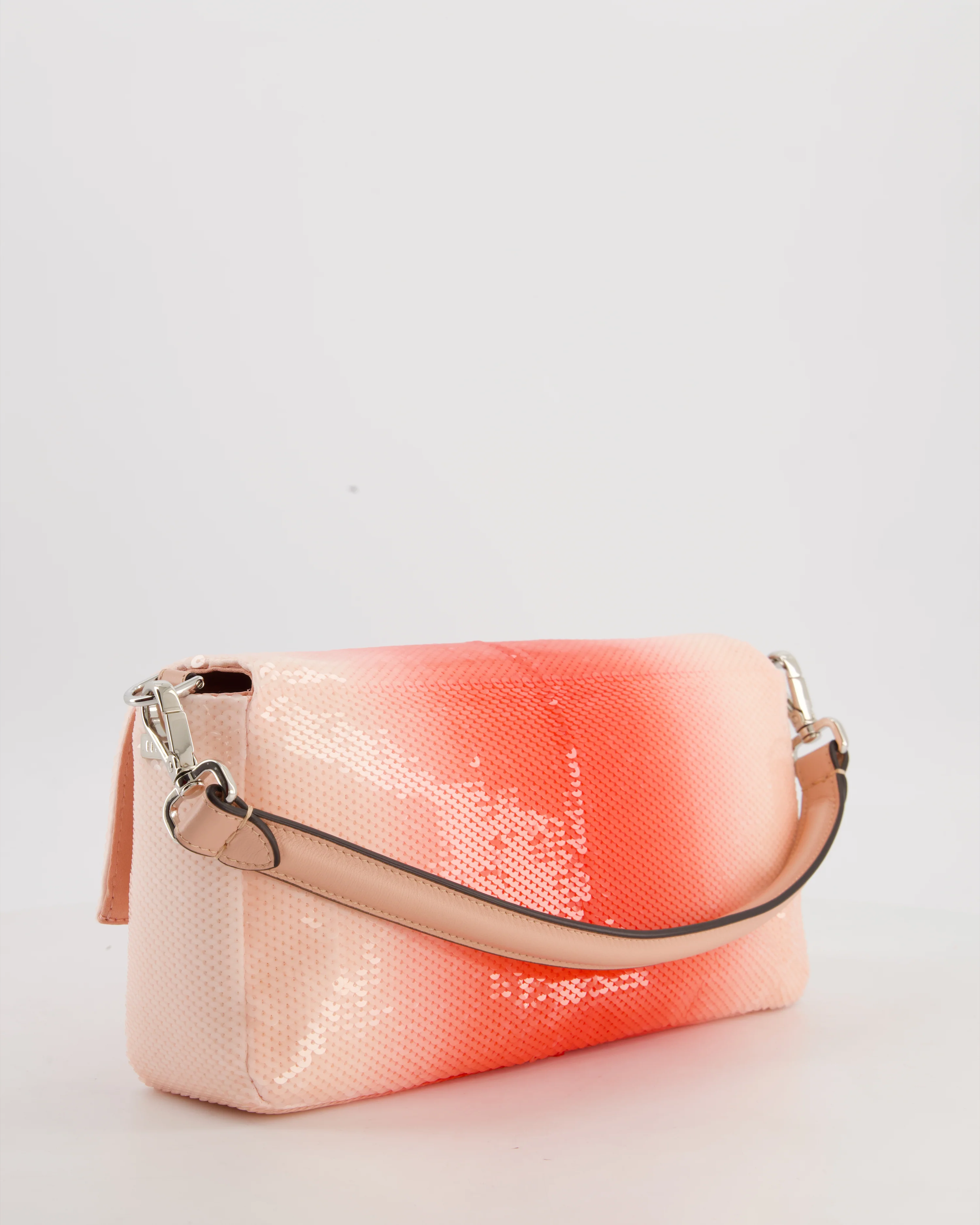 *COLLECTOR'S PIECE* Fendi x Sarah Jessica Parker Baguette Bag in Red & Pink Degrade Sequins with Interchangeable Hardware - Image 11