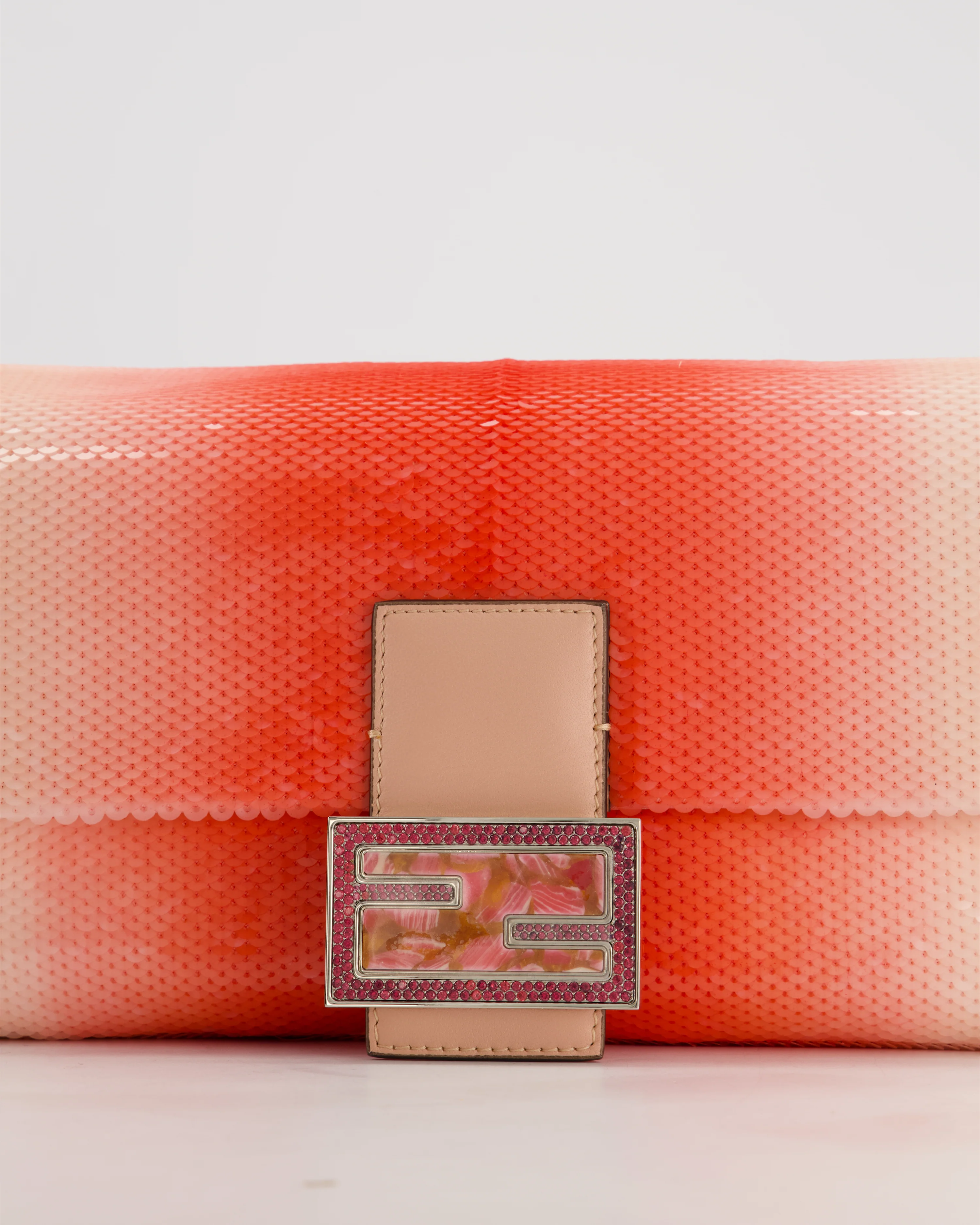 *COLLECTOR'S PIECE* Fendi x Sarah Jessica Parker Baguette Bag in Red & Pink Degrade Sequins with Interchangeable Hardware - Image 21