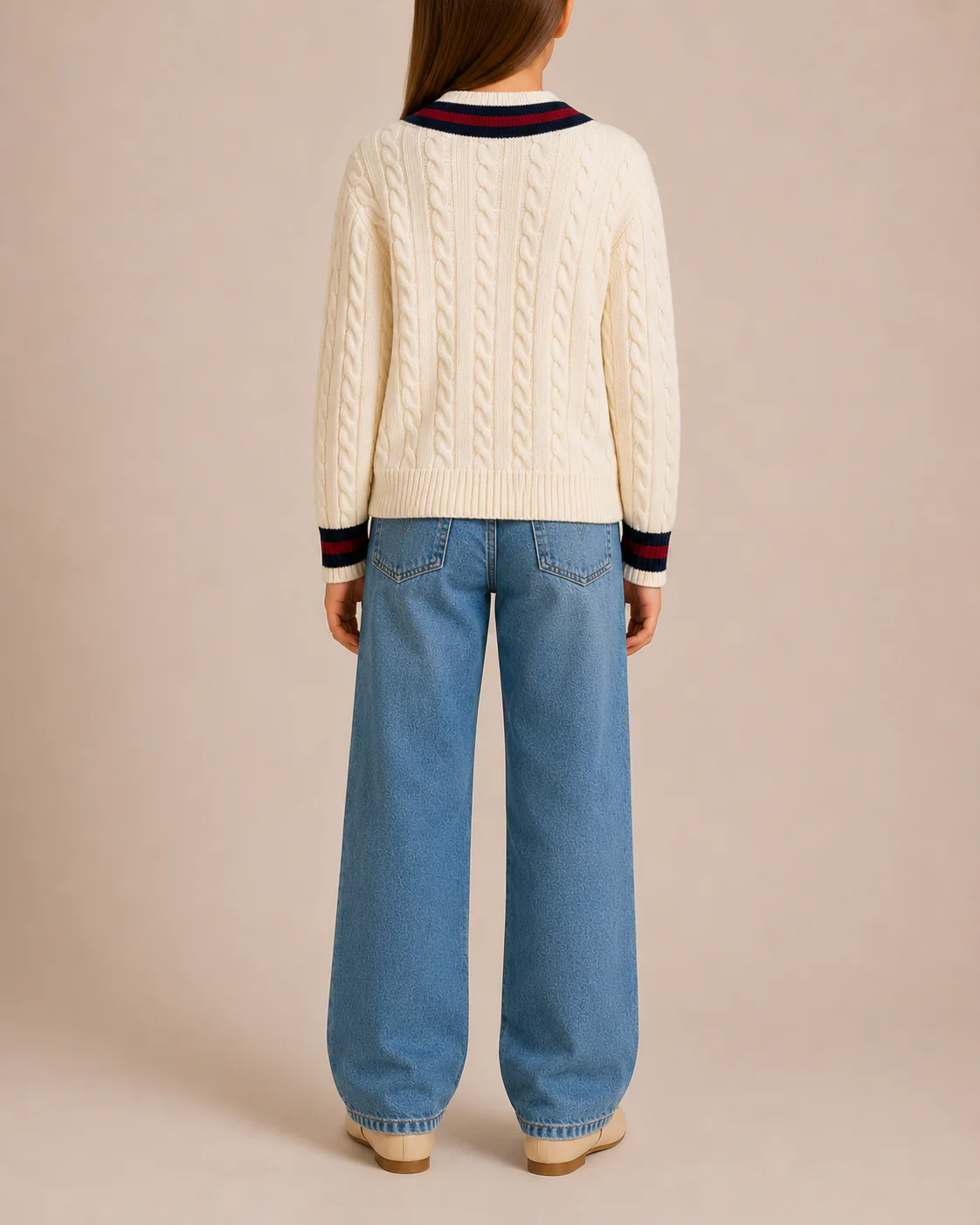 Dolce & Gabbana Kids Cream Wool Cableknit Jumper with Logo Embroidered Patch Size 7/8 years RRP £350 - Image 2