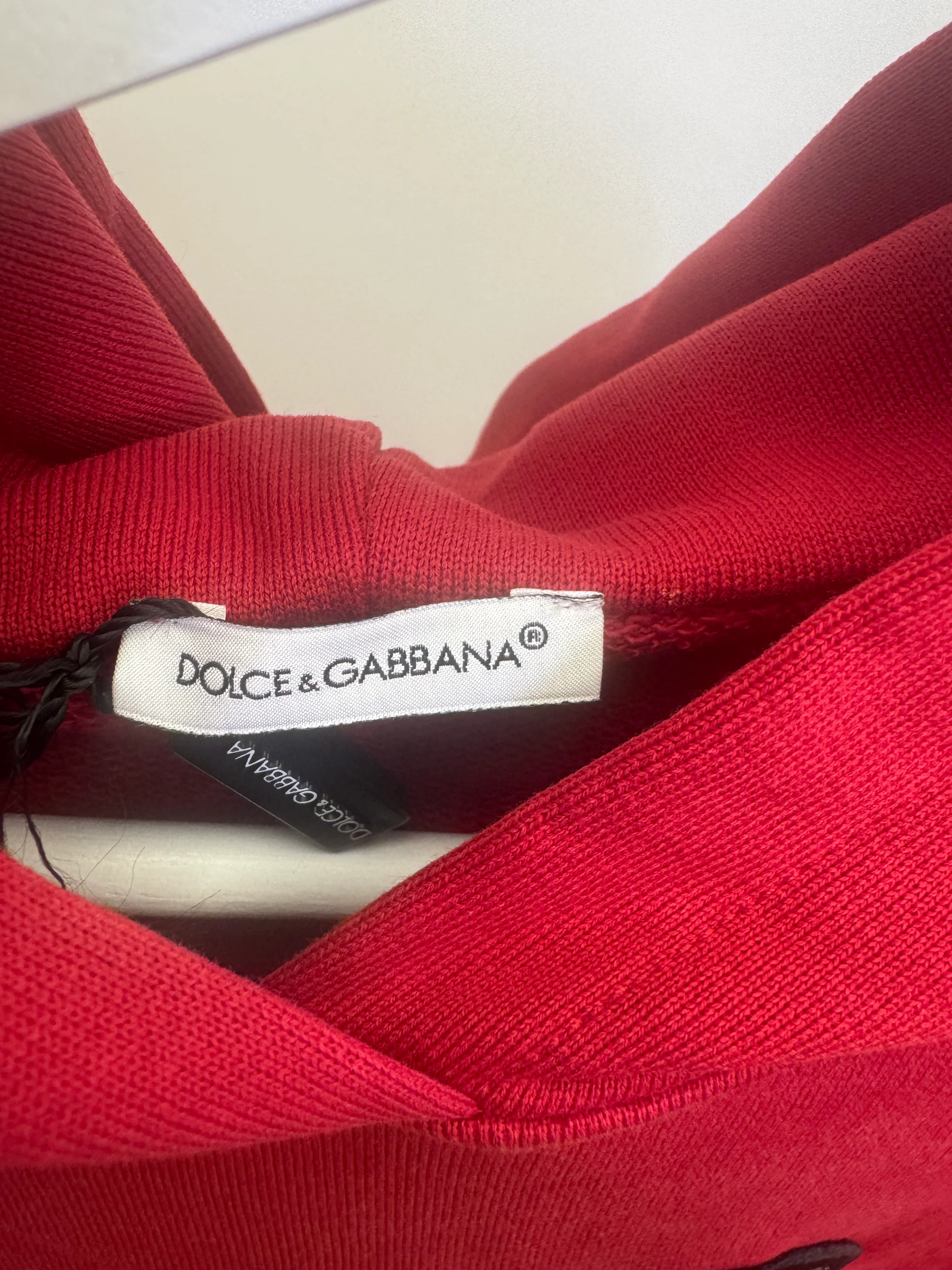 Dolce & Gabbana Kids Red Hooded Sweater with Crystal Embellished Logo Size 9/10 years - Image 3