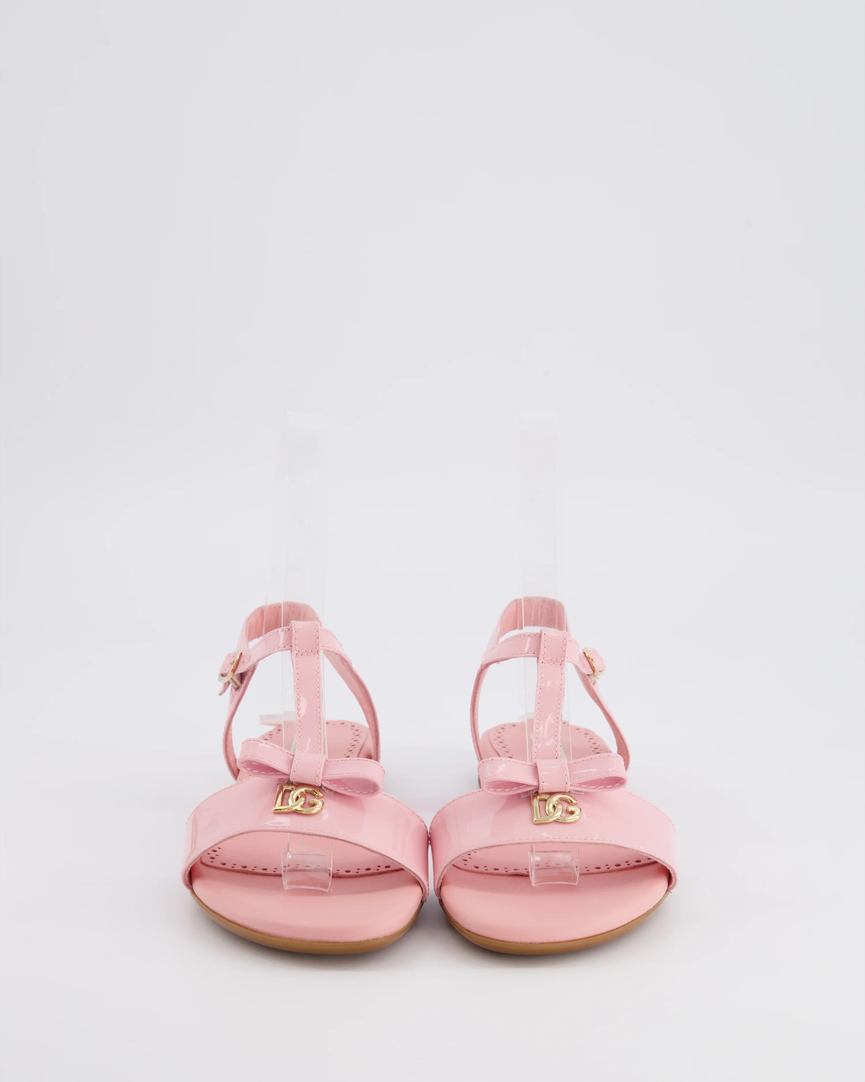 Dolce & Gabbana Kids Pink Patent Leather Sandals with Gold Logo Size 33 RRP £335 - Image 4