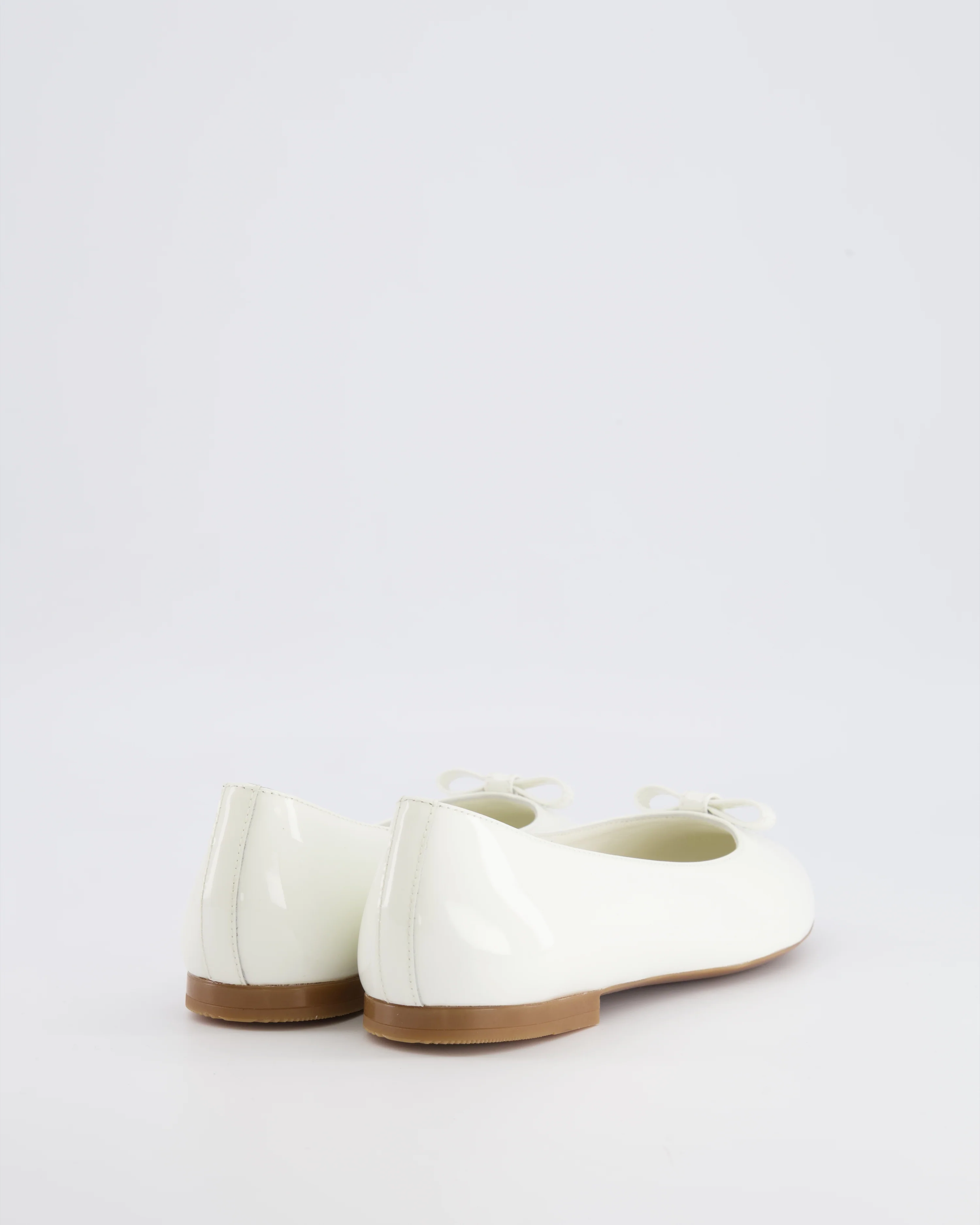 Dolce & Gabbana Kids White Patent Mary Jane Ballet Flats with Gold Logo Size 34 RRP £345 - Image 3