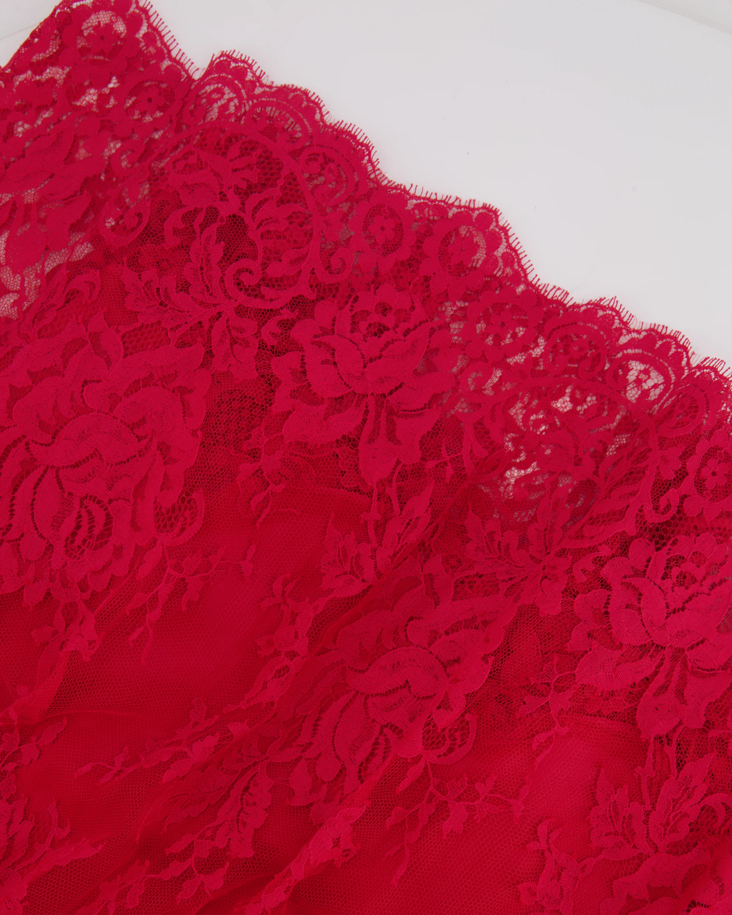 Dolce & Gabbana Red Lace Maxi Skirt Size IT 36 (UK 4) - Image 3