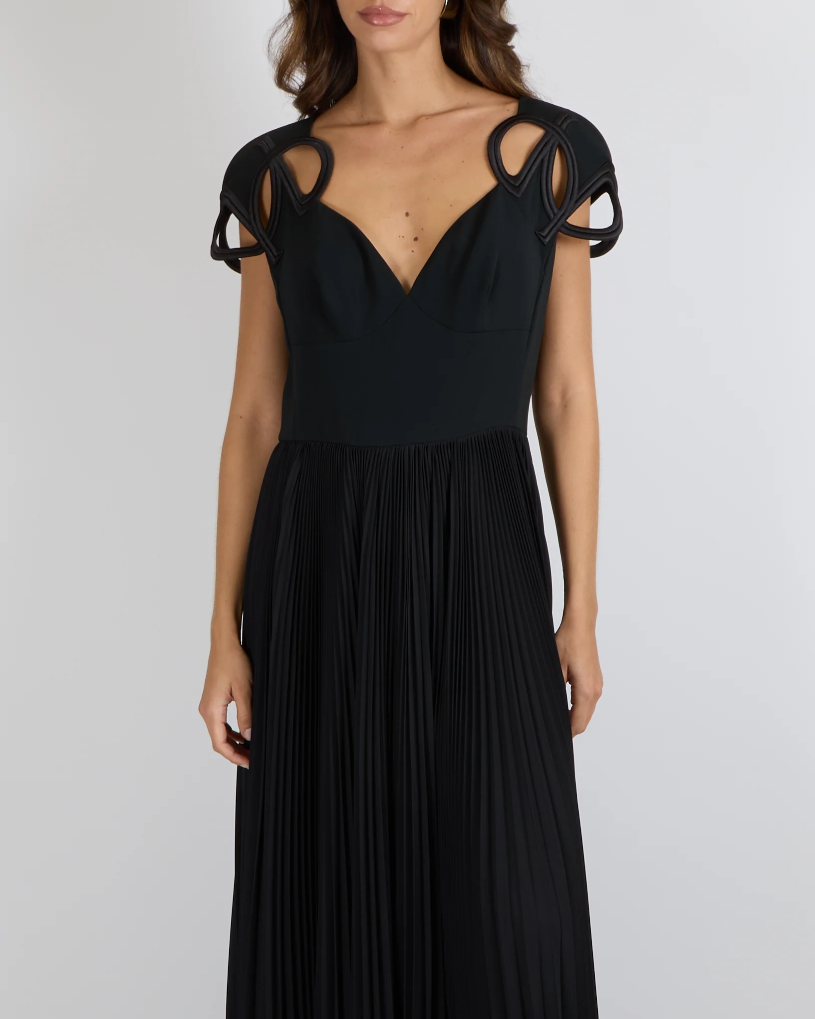 Elie Saab Pre-Fall 2024 Black Sleeveless Gown with Structural Straps and Pleated Skirt Size FR 42 (UK 14) - Image 7