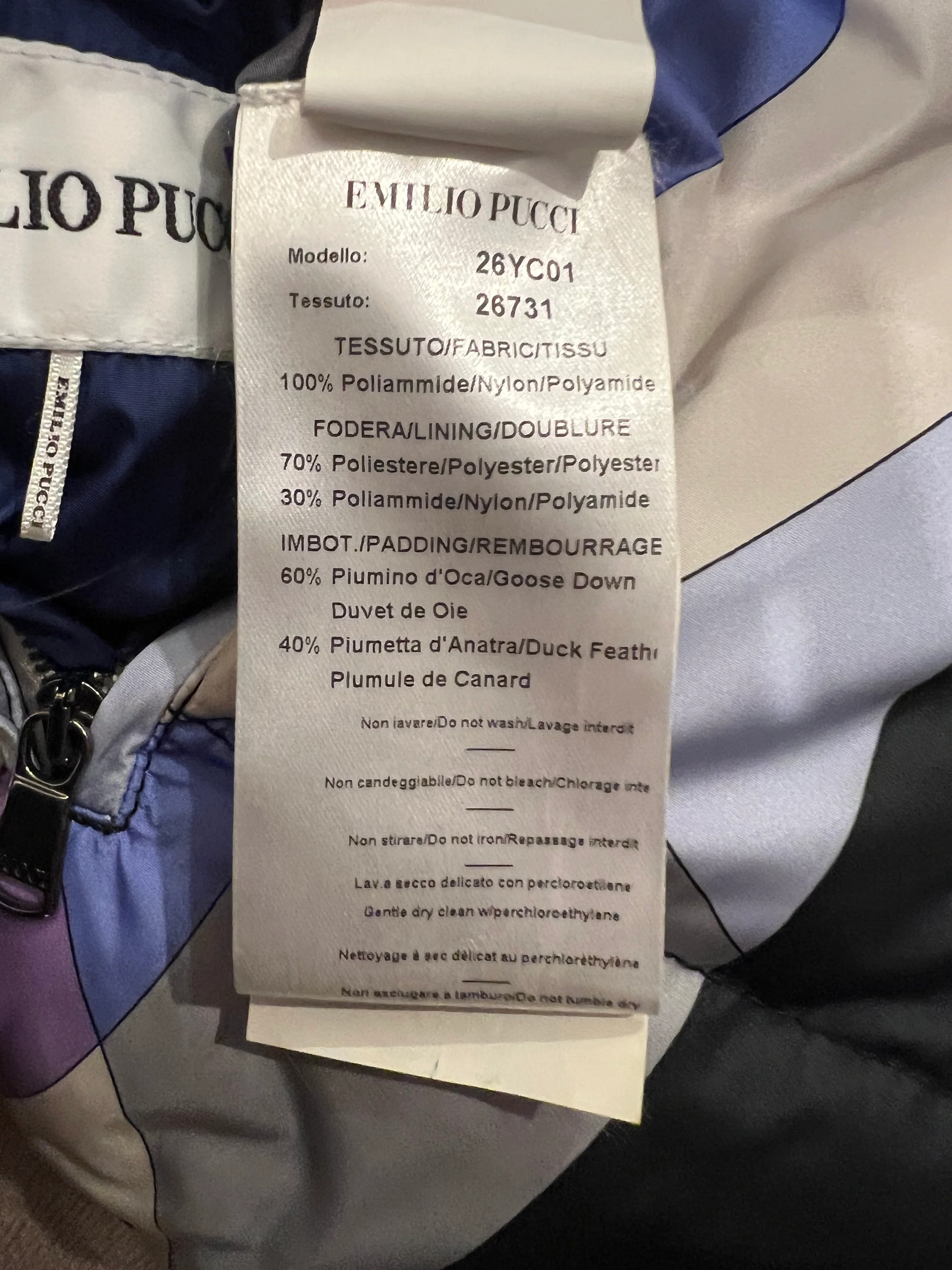 Emilio Pucci Purple and Multi-Colour Reversible Sleeveless Puffer Jacket with Abstract Pattern Size IT 44 (UK 12) - Image 10