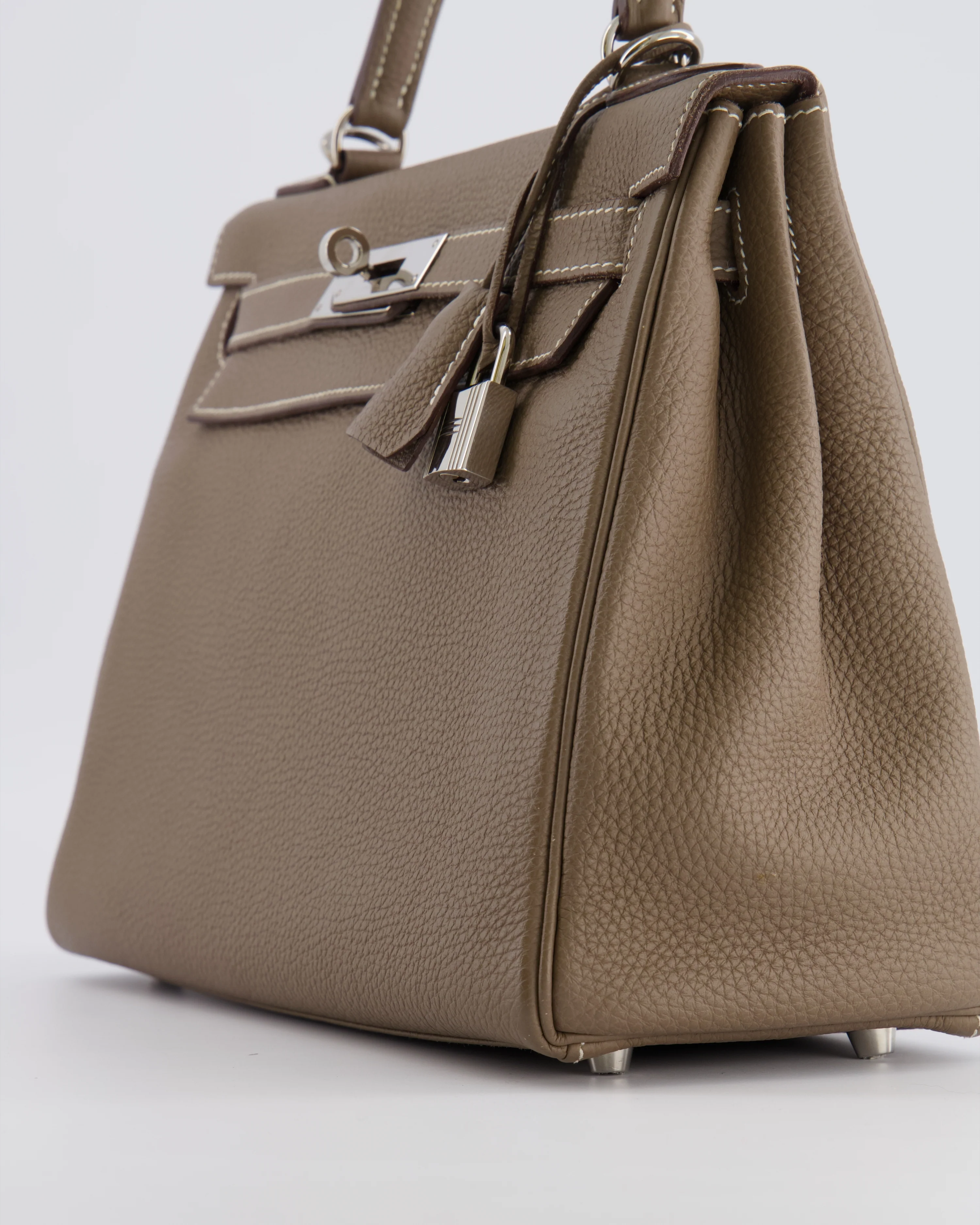 *FIRE PRICE* Hermès Kelly 28 Retourne Bag in Etoupe Togo Leather with Palladium Hardware - Image 14