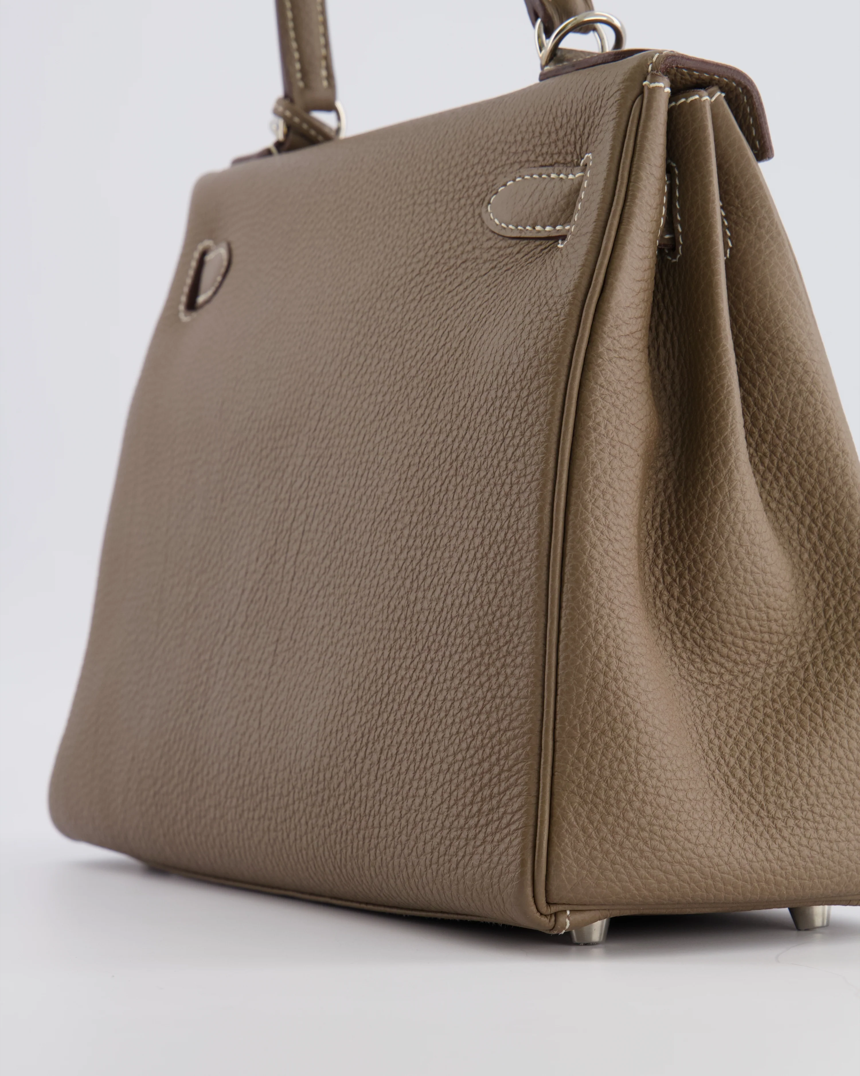*FIRE PRICE* Hermès Kelly 28 Retourne Bag in Etoupe Togo Leather with Palladium Hardware - Image 15