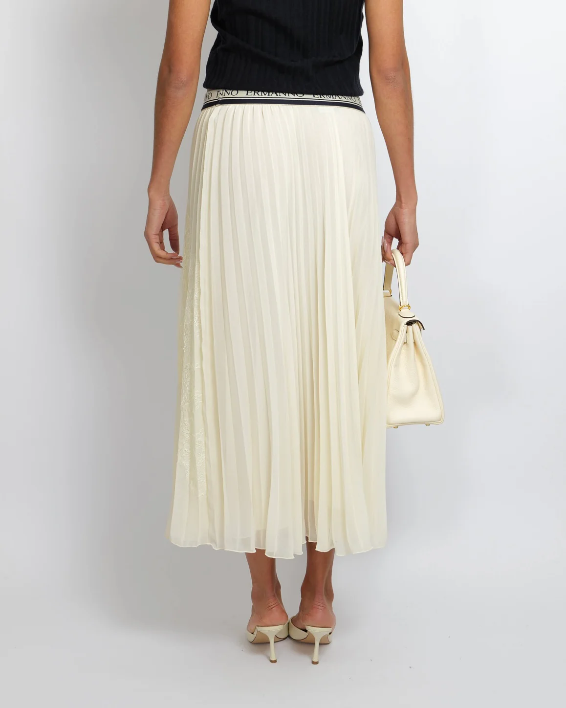 Ermanno Scervino Cream Pleated Maxi Skirt with Lace Details and Navy Logo Waistband Size IT 44 (UK 12) - Image 3