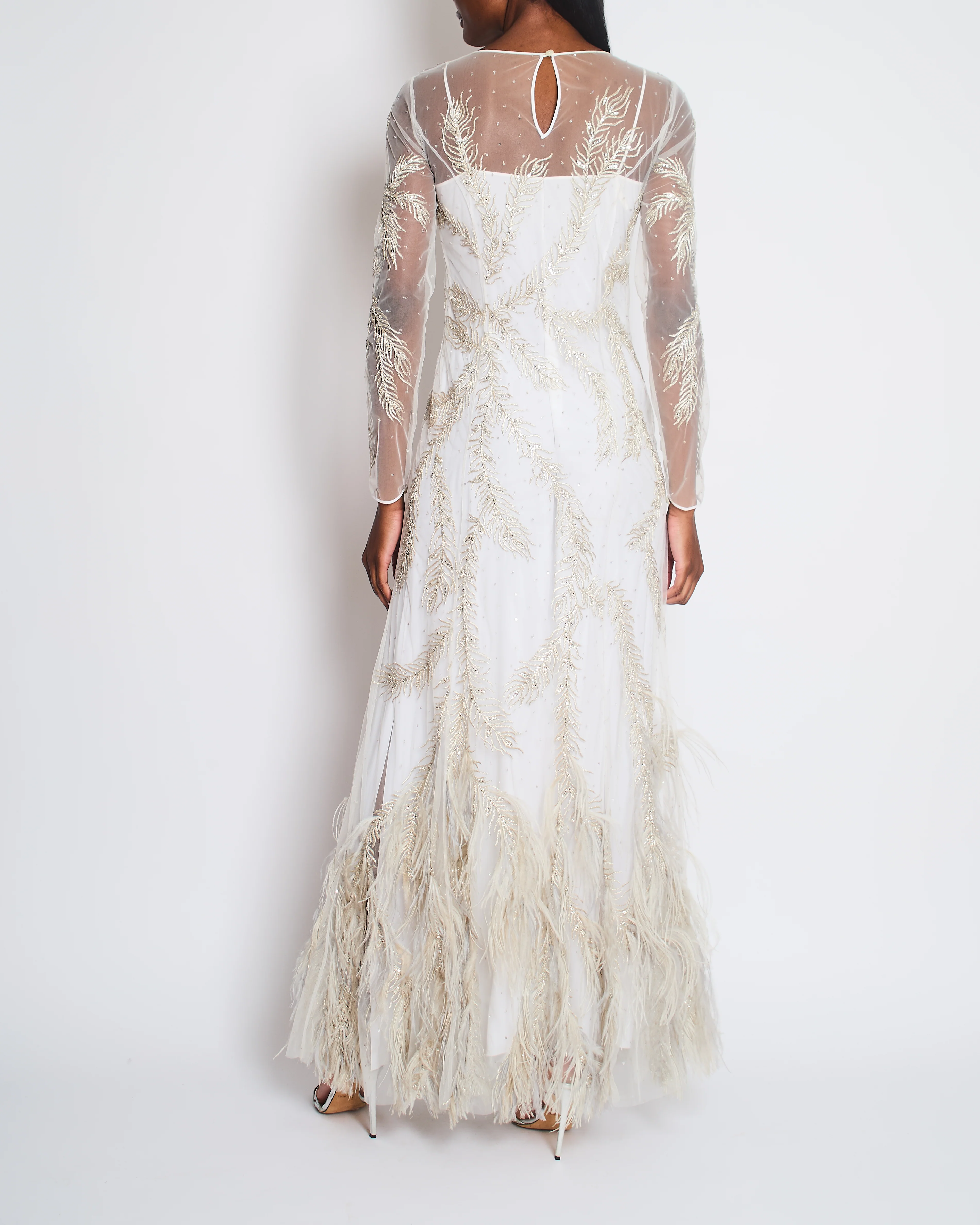 Brunello Cucinelli White Long Sleeve Feather Embellished Gown Size IT 40 (UK 8) - Image 4