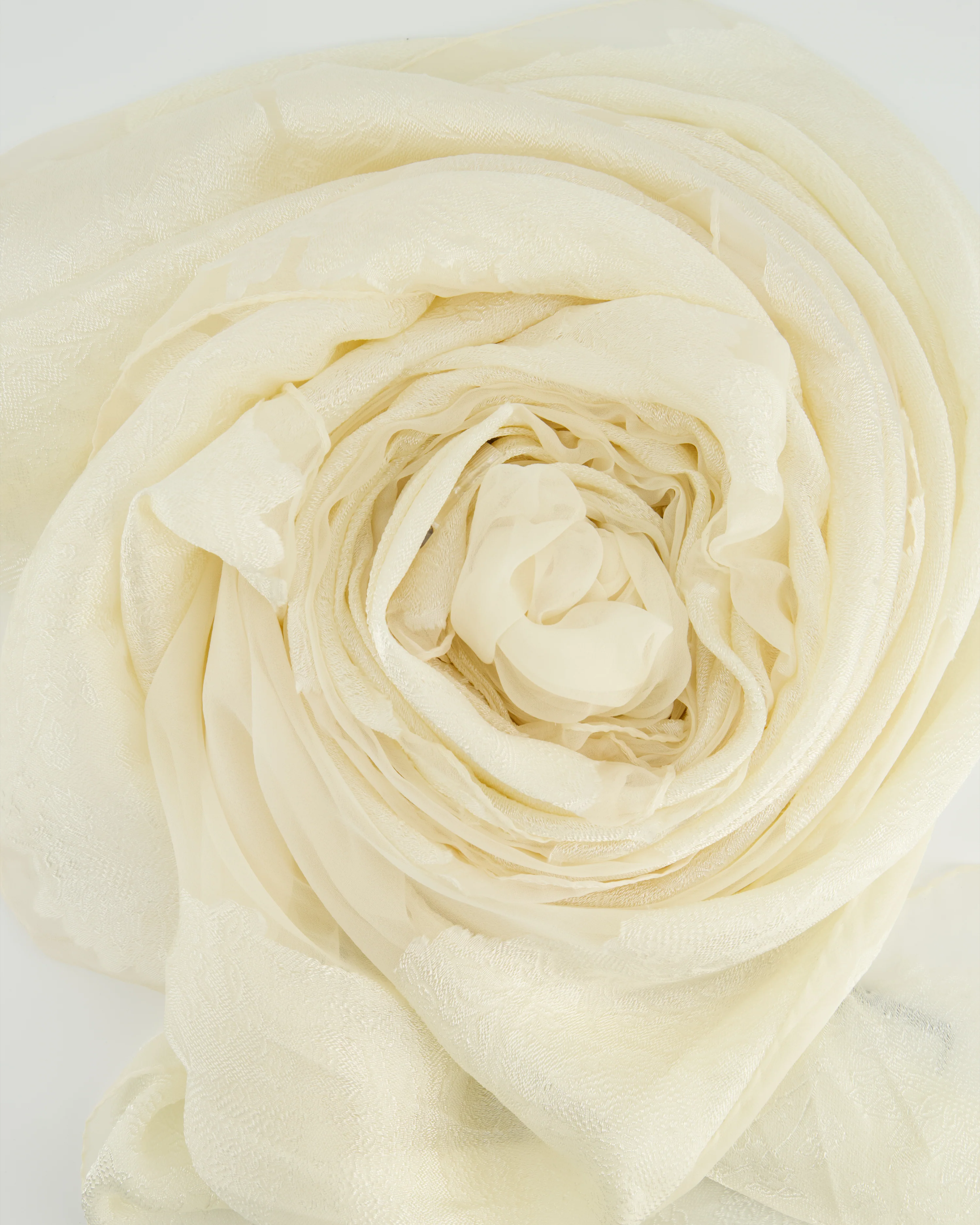 Etro Cream Ivory Floral Veil with Embroidery Details - Image 3