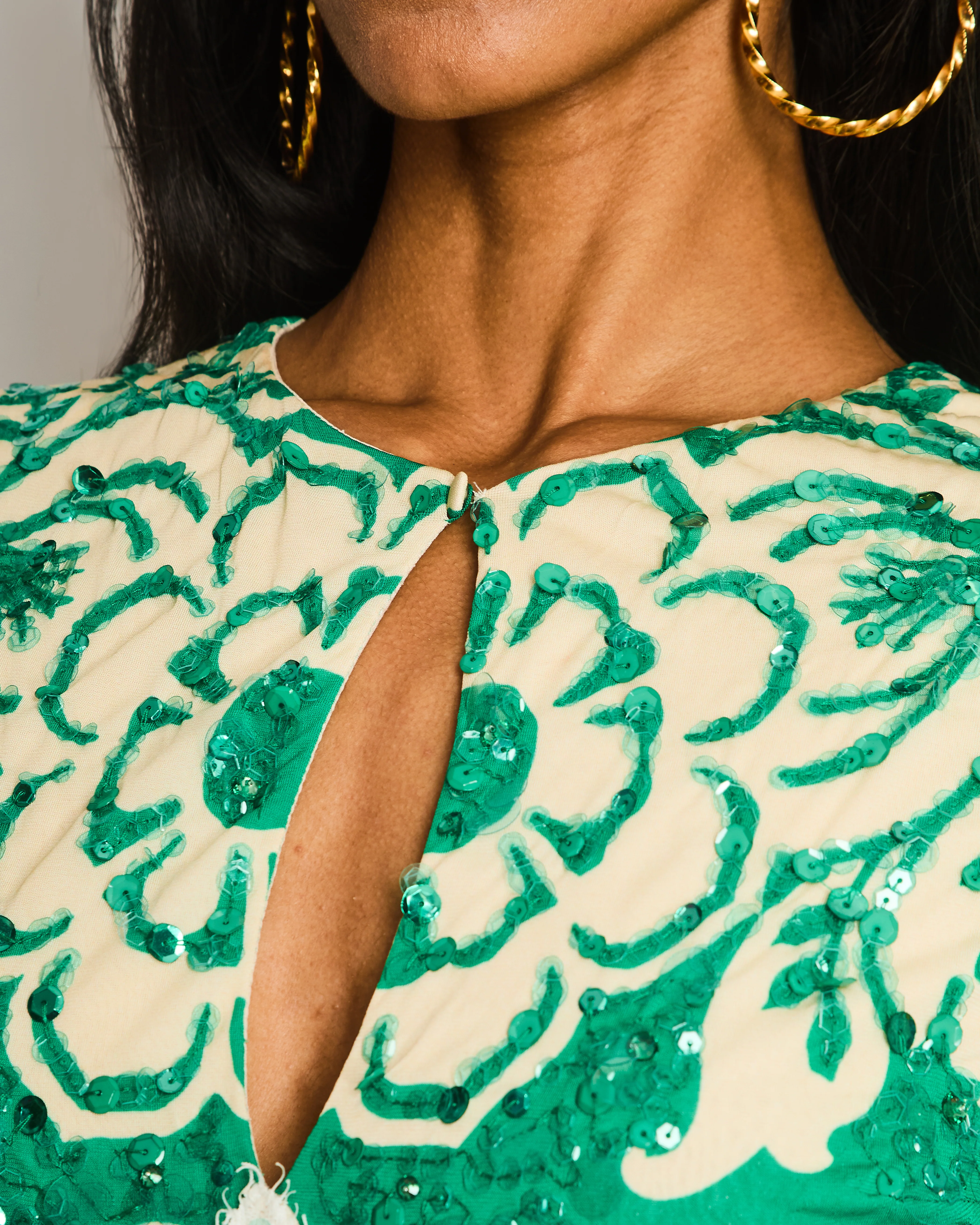 Etro Green Long Sleeve Sequin Gown with Cut-Out and Lace Detail Size IT 38 (UK 6) - Image 4