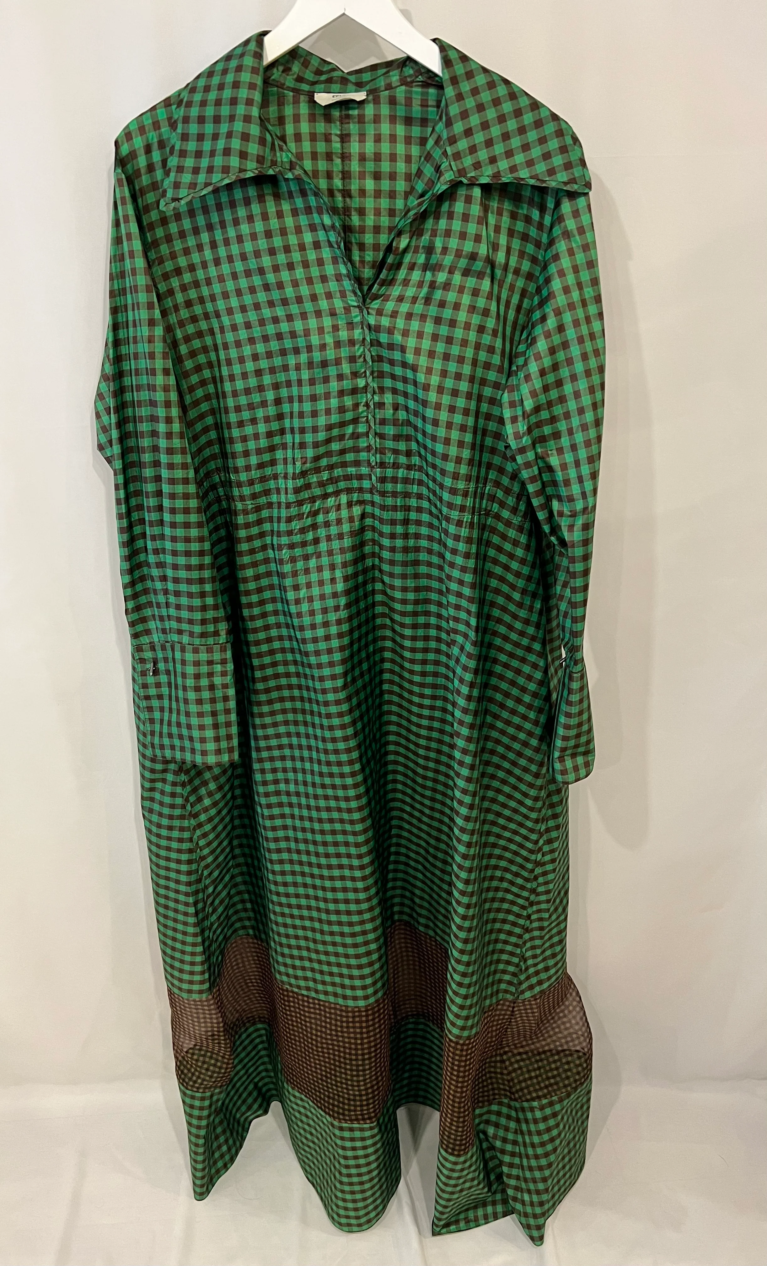 Fendi Green and Brown Silk Checked Maxi Dress with Logo Buttons Size IT 42 (UK 10) RRP £2,250 - Image 13