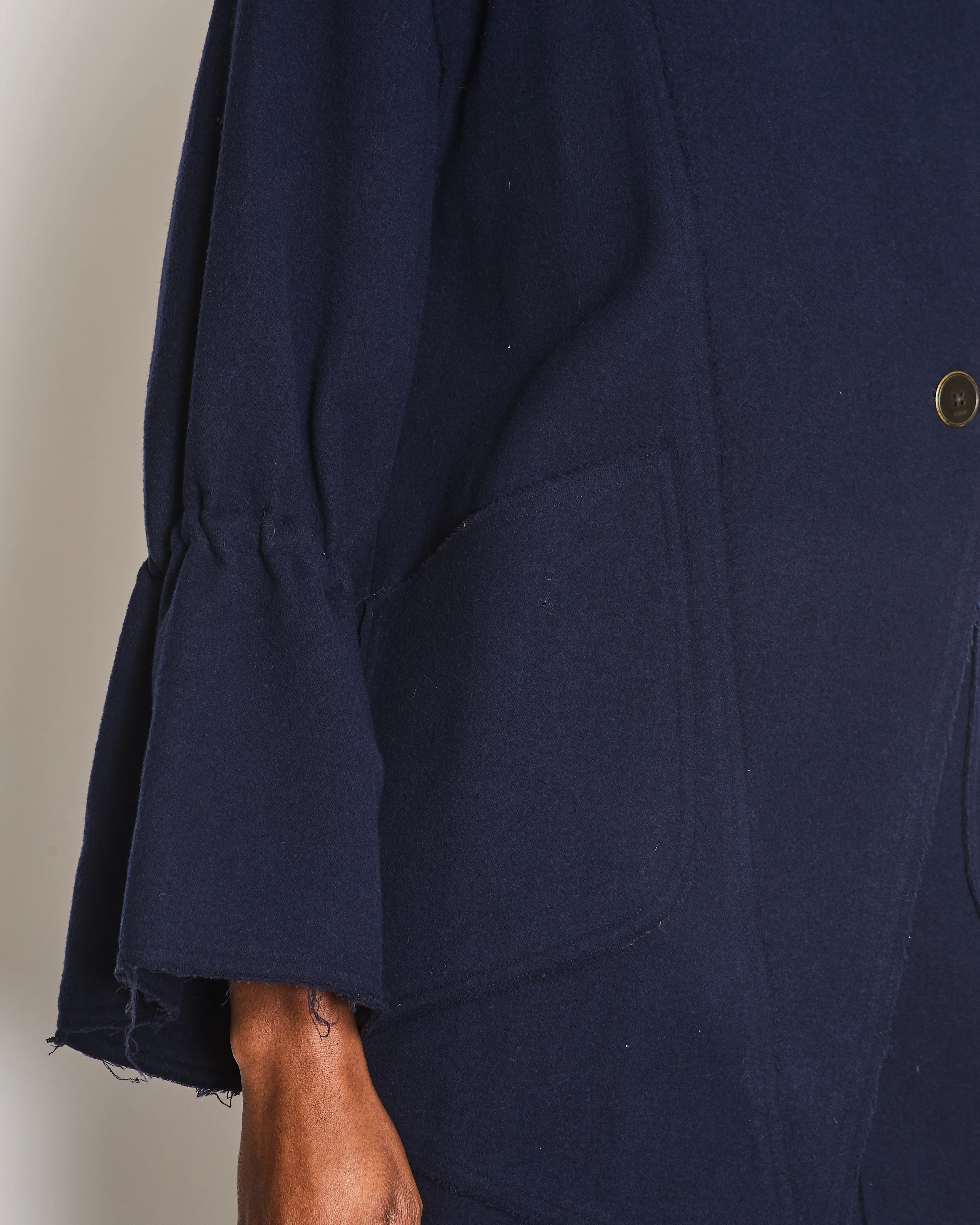 Fendi Navy Wool Coat with Raw Hems and Gathered Sleeves with Bow Detail Size IT 38 (UK 6) - Image 5