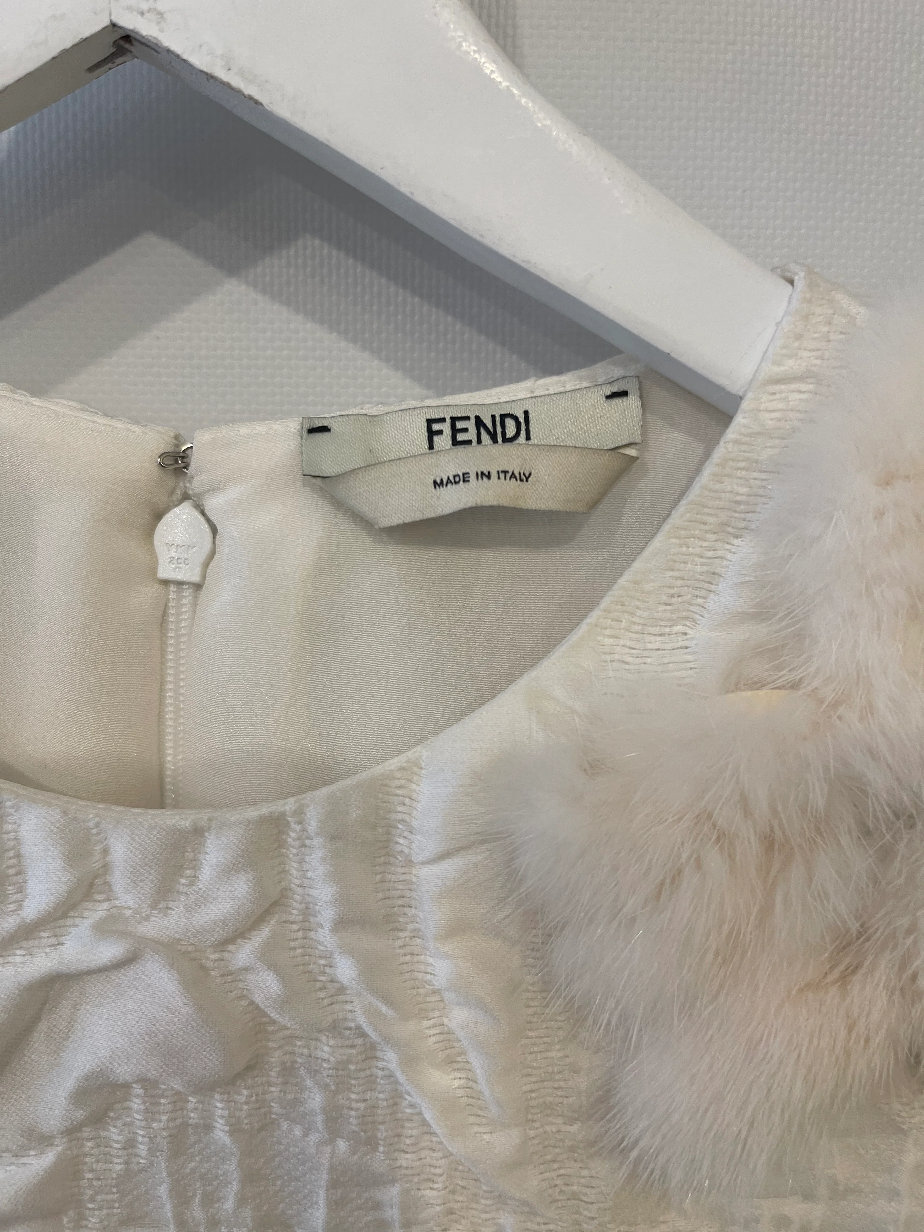Fendi Pearl White Textured Sleeveless Dress with Mink Fur Detailing Size IT 42 (UK 10) - Image 12