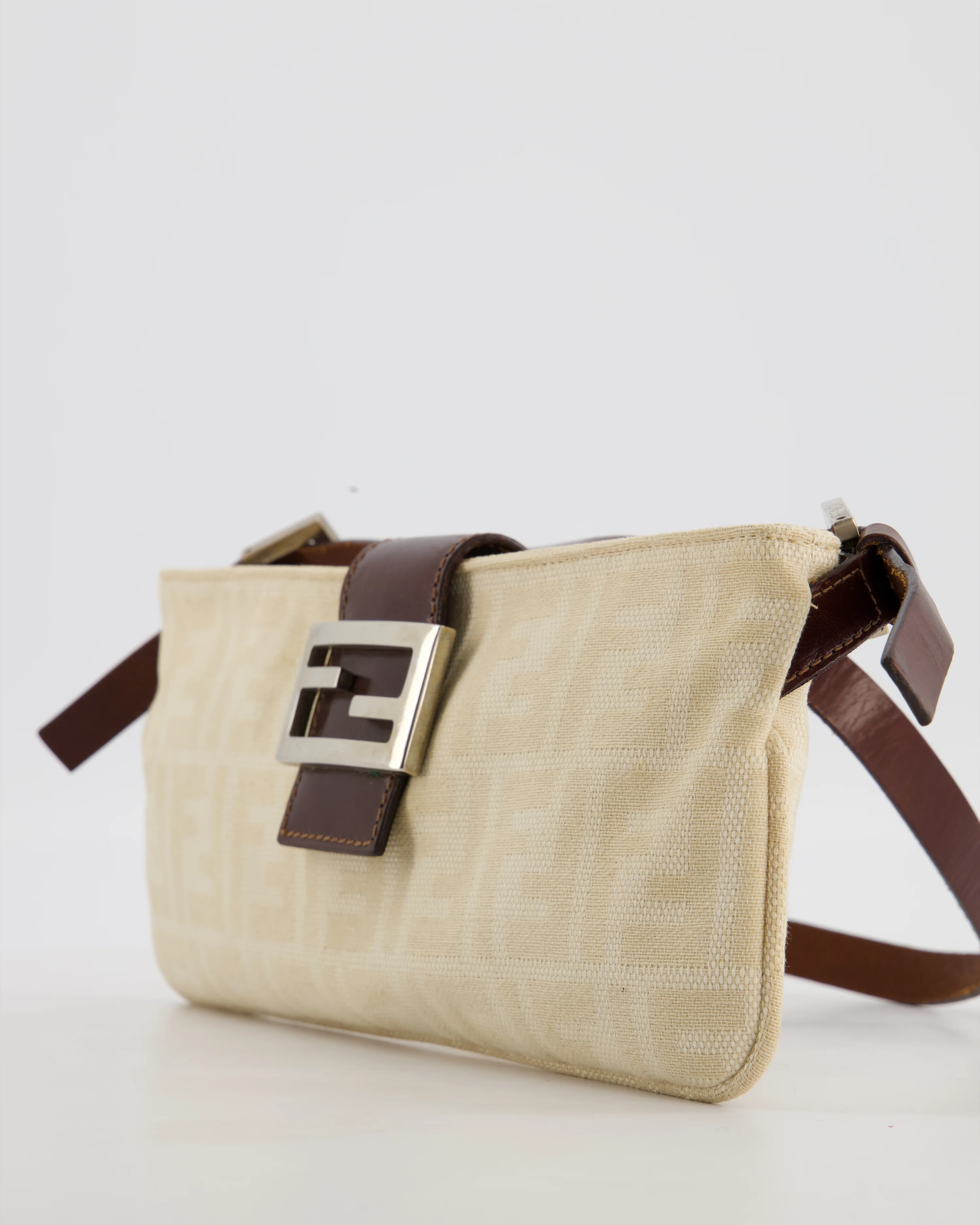 Fendi Vintage Cream Zucca Canvas Baguette Bag with Silver Hardware - Image 11