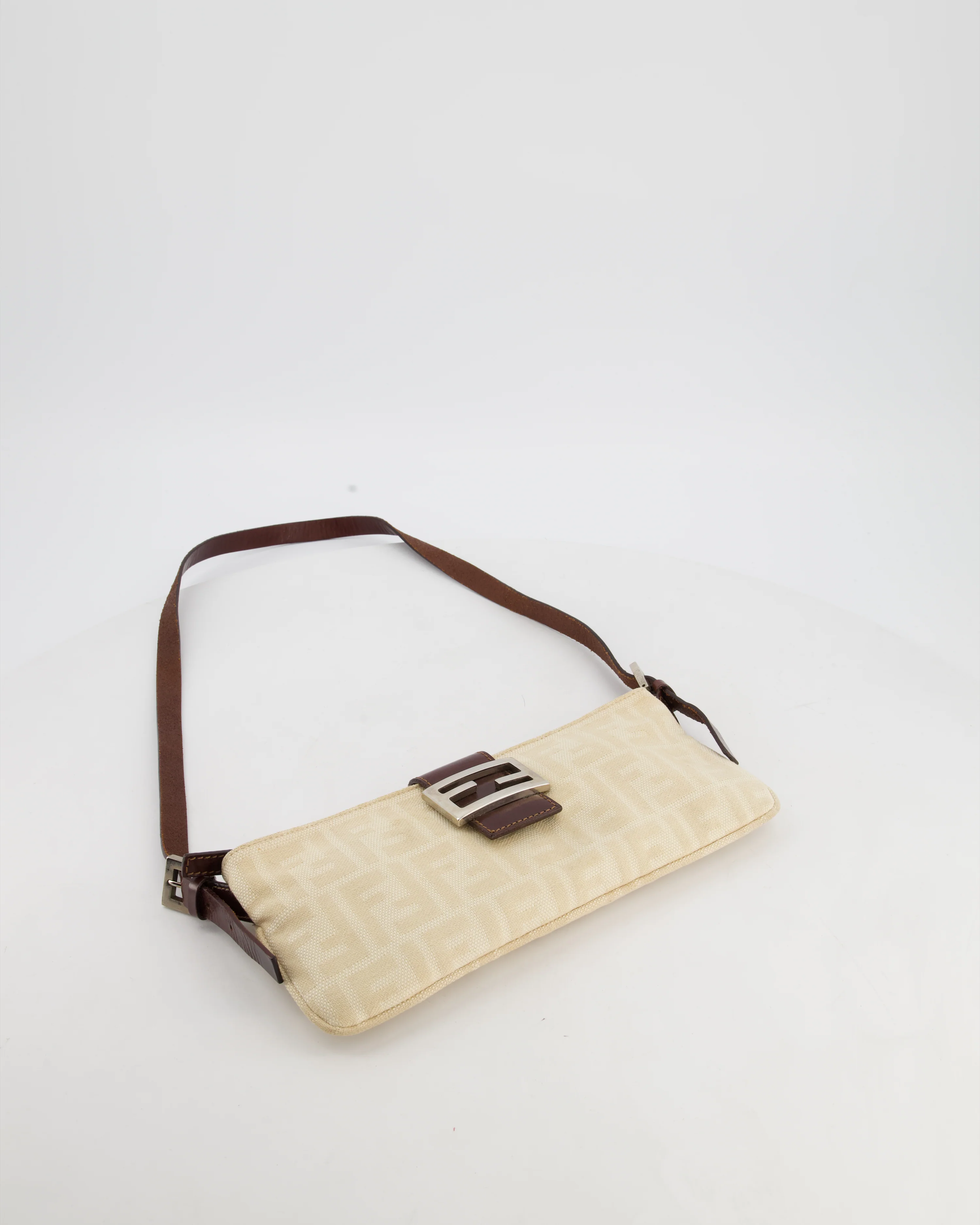 Fendi Vintage Cream Zucca Canvas Baguette Bag with Silver Hardware - Image 16