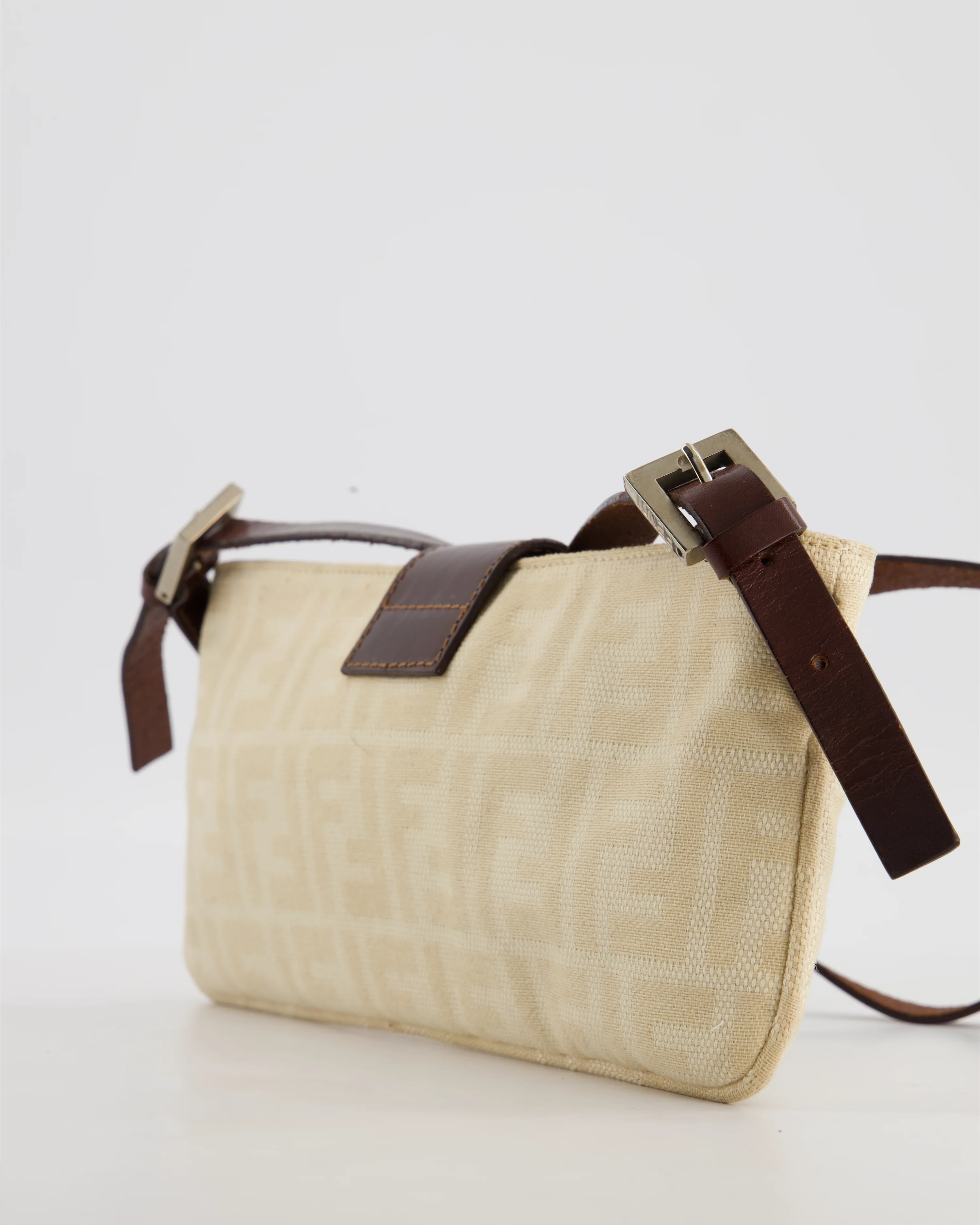 Fendi Vintage Cream Zucca Canvas Baguette Bag with Silver Hardware - Image 8
