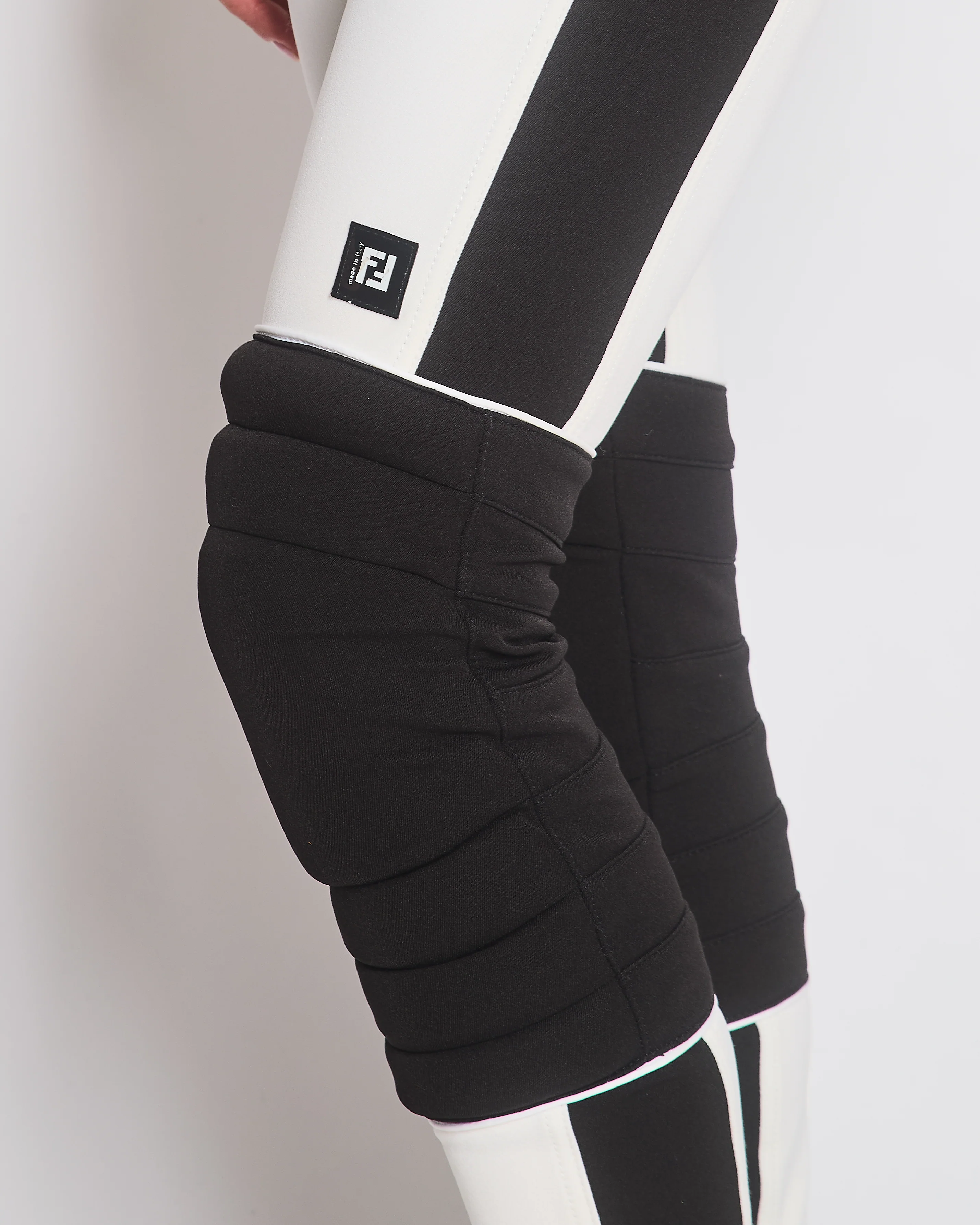 Fendi White Ski Trousers with Knee Pads and Black Panelling Size IT 38 (UK 6) - Image 4