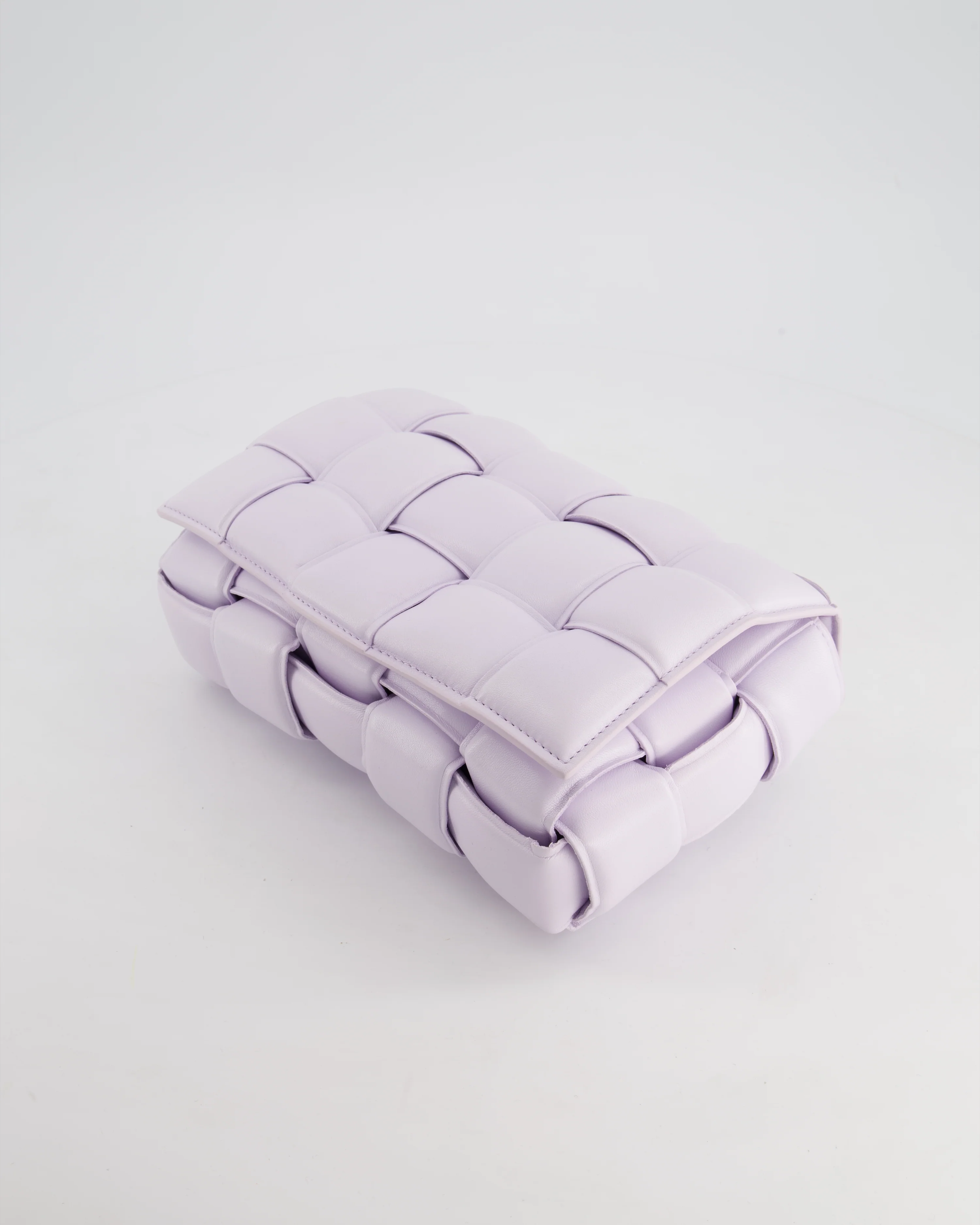*HOT & FIRE PRICE* Bottega Veneta Pale Lilac Padded Cassette Bag with Gold Hardware RRP £2,780 - Image 21