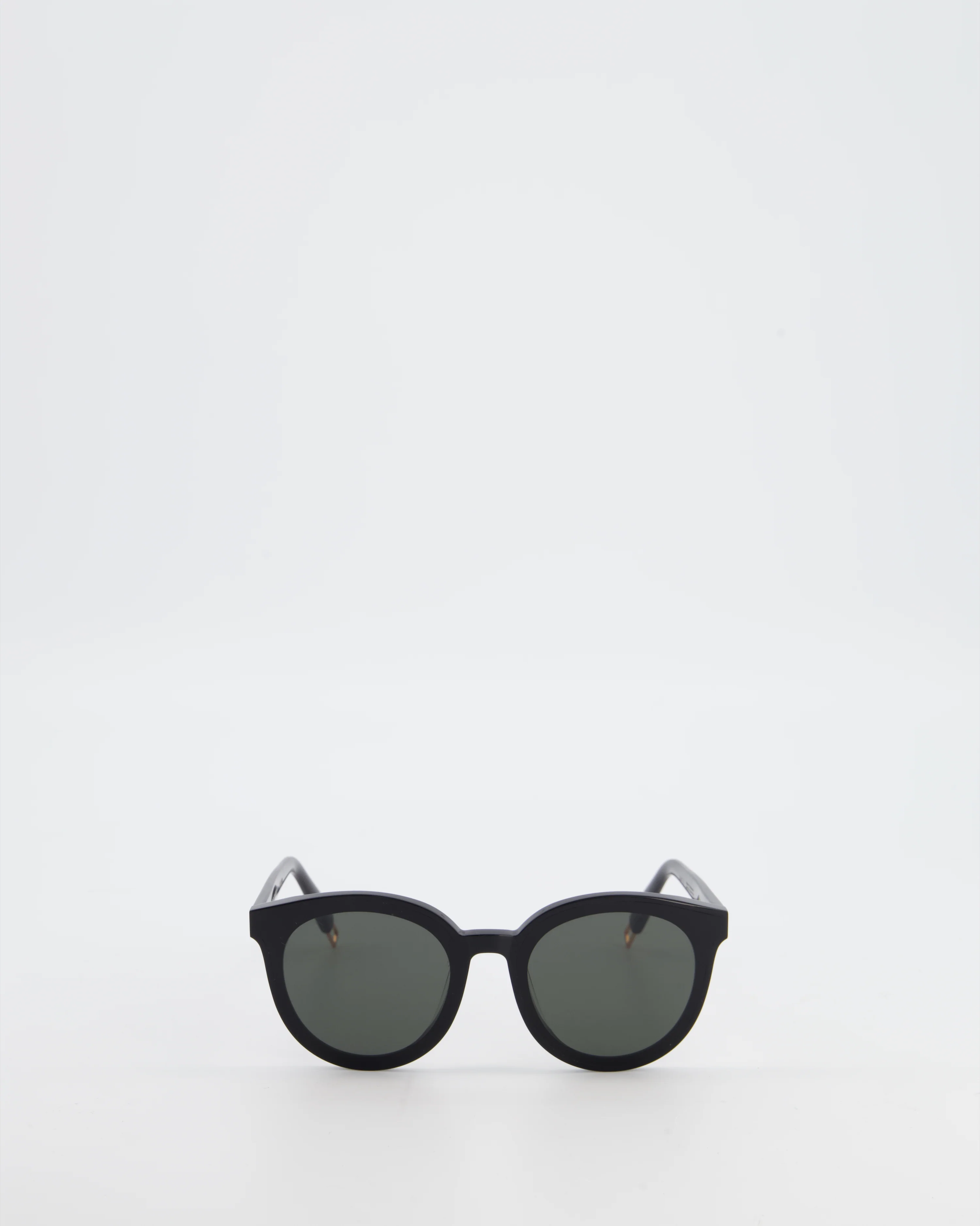 Gentle Monster Black Cat-Eye Sunglasses