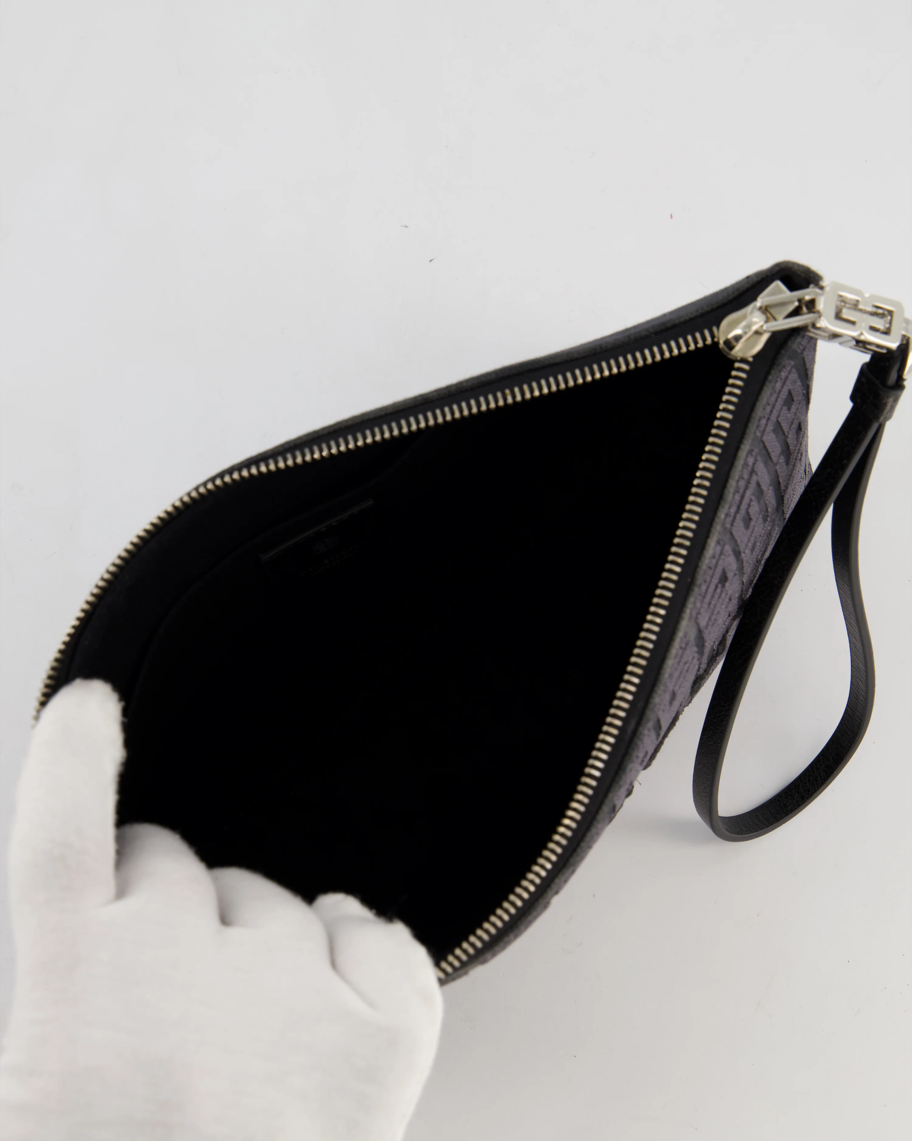 Givenchy Black and Grey 4G Embroidered Tie and Dye Canvas Travel Pouch with Wrist Strap RRP £495 - Image 15