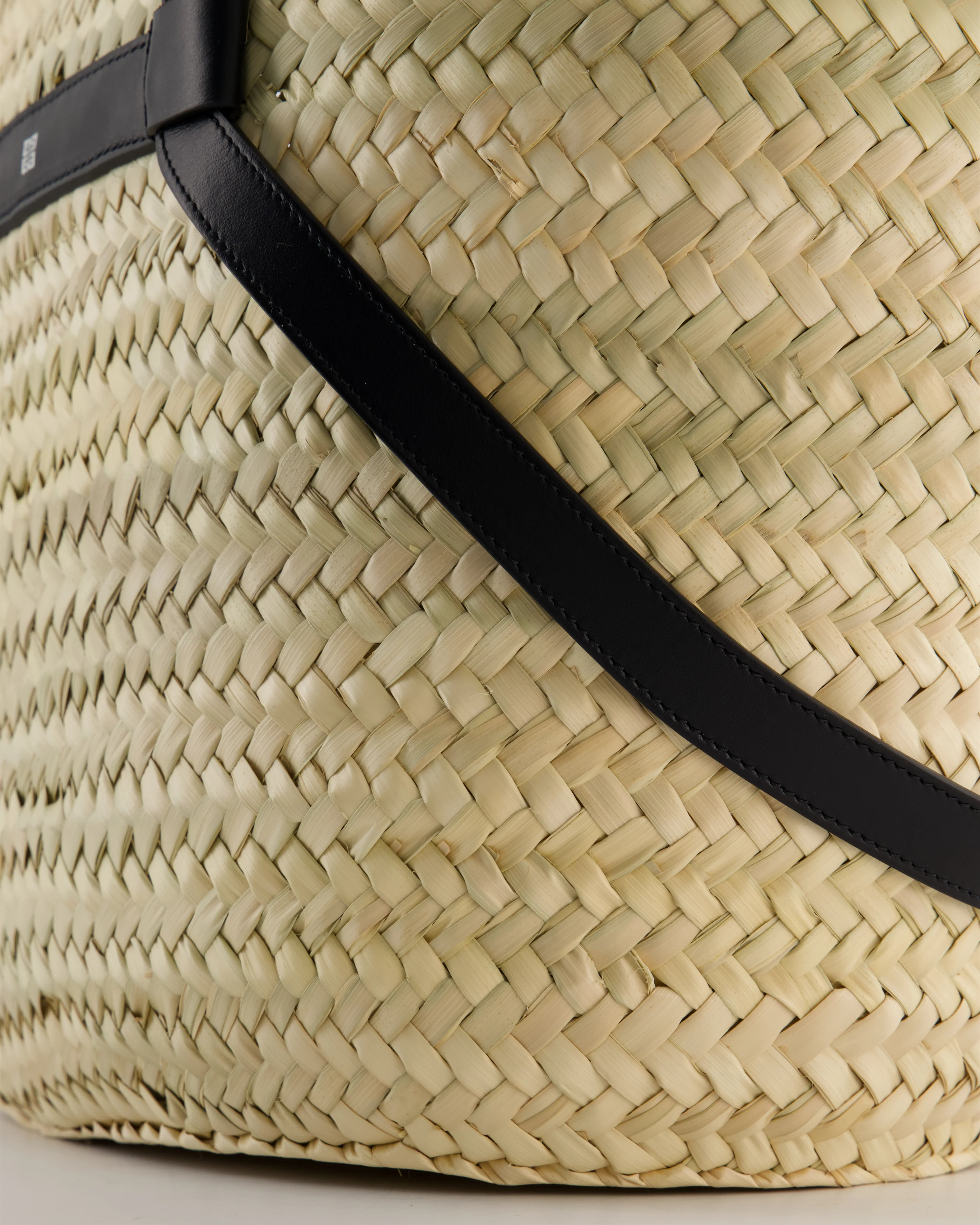Givenchy Voyou Natural and Beige Straw Basket with Leather logo Bag - Image 12