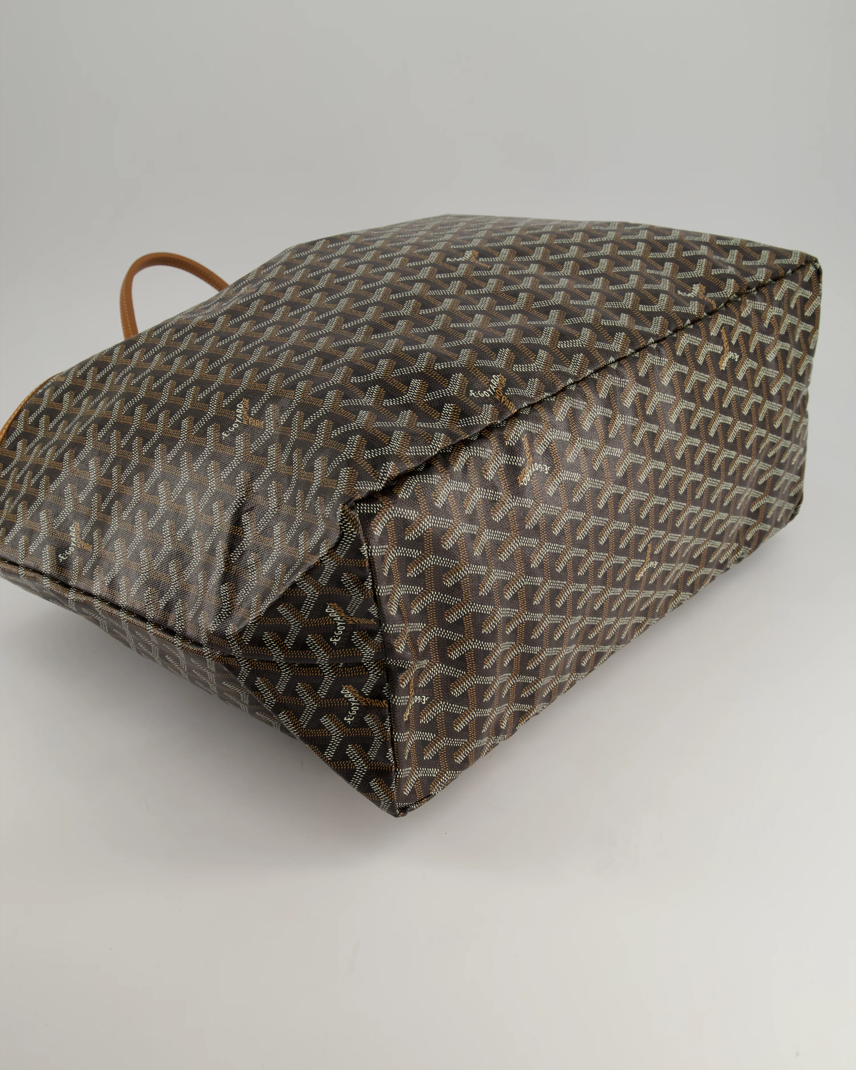 Goyard Saint Louis GM Black Shoulder Tote Bag in Goyardine Canvas and Brown Chevroches Calfskin Leather - Image 17