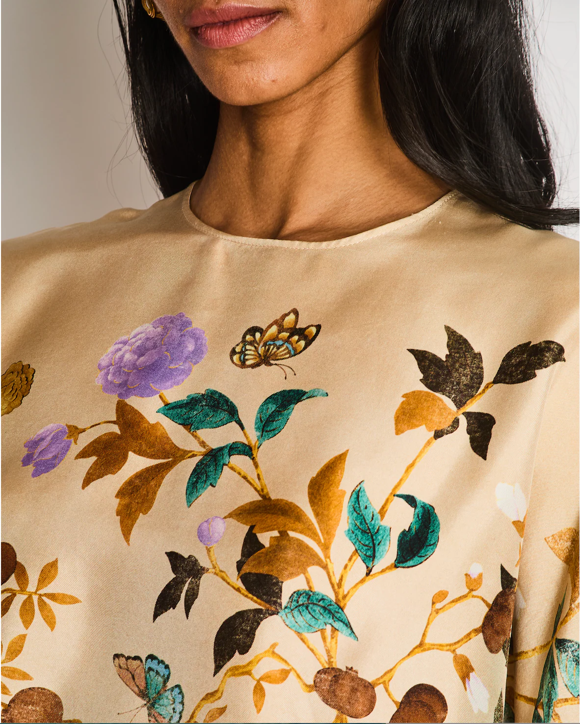 Gucci Beige GG Silk Floral Printed Cropped Top Size IT 42 (UK 10) - Image 4