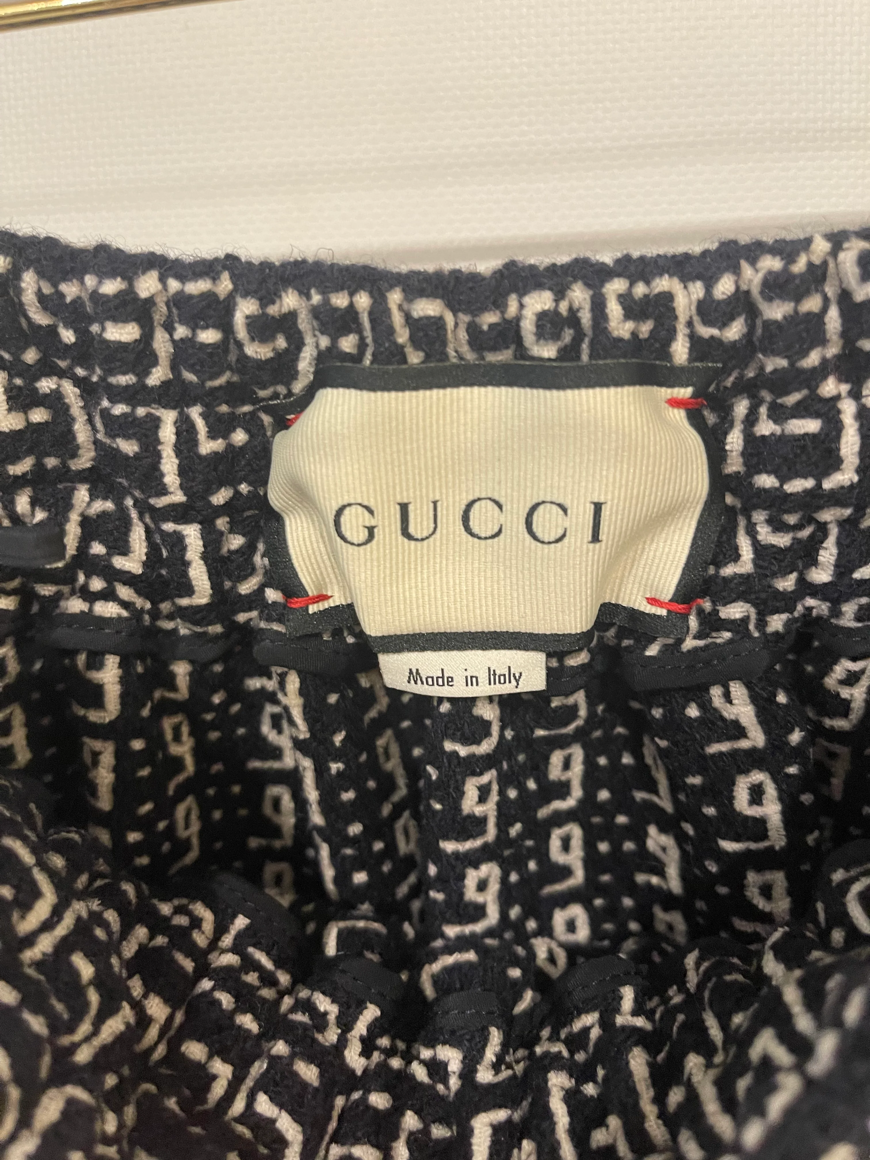 Gucci Black and White GG Logo Jacket and Midi Skirt Set with Leather Details Size IT 44 (UK 12) - Image 21