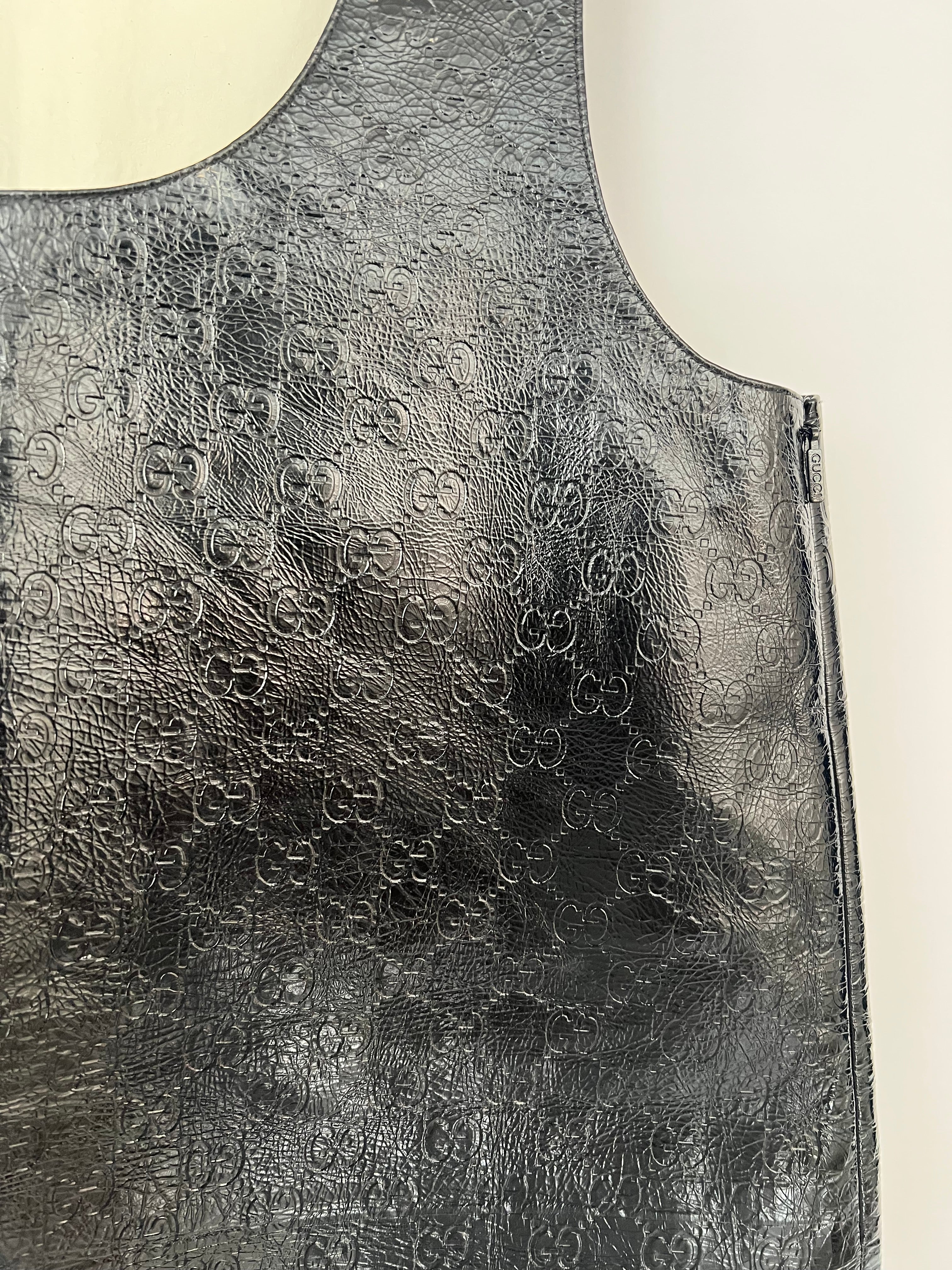 Gucci Black Crinkled GG Embossed Patent Leather Sleeveless Mini Dress Size IT 40 (UK 8) - Image 12
