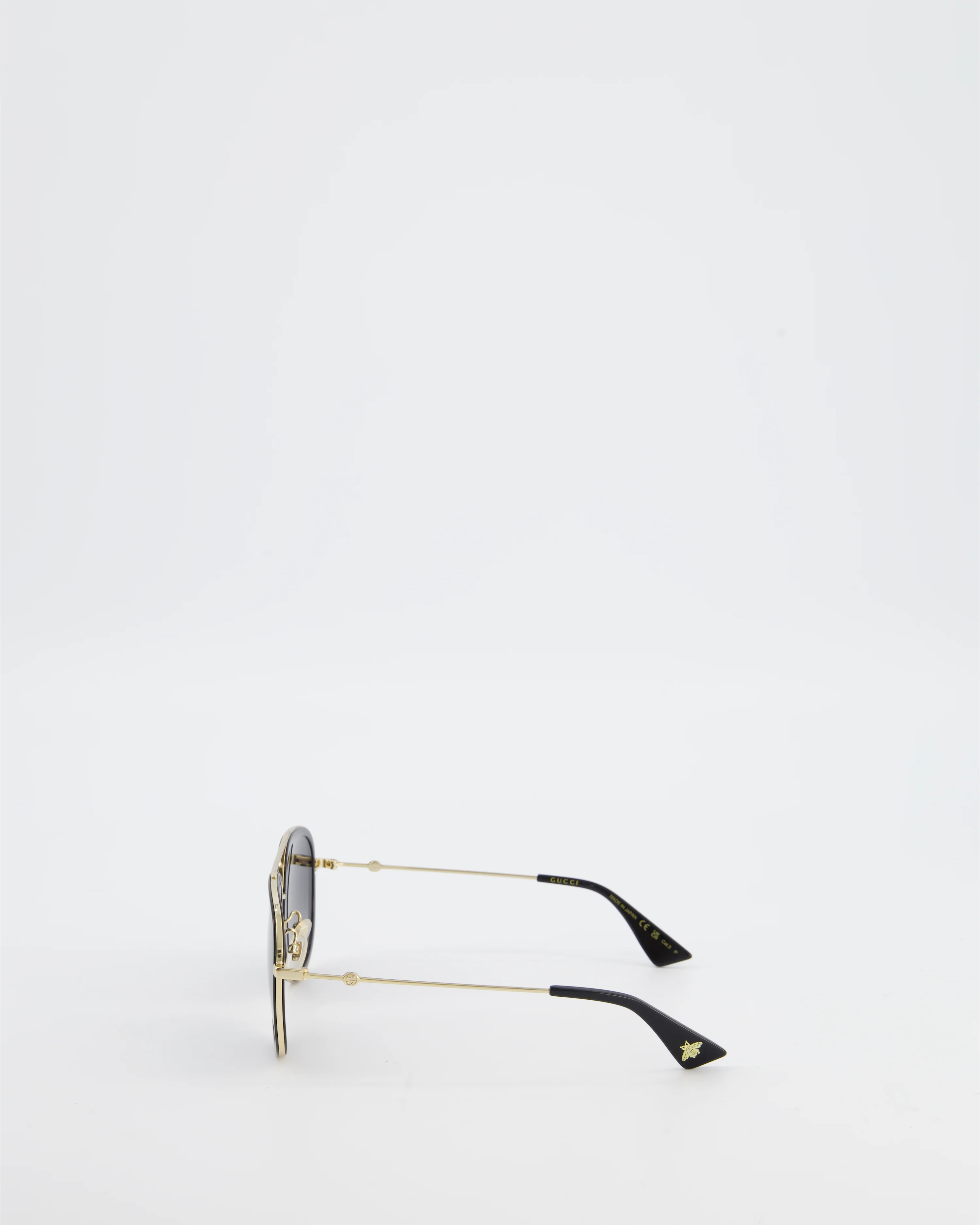 Gucci Gradient Aviator Sunglasses with Black & Gold Frame - Image 7