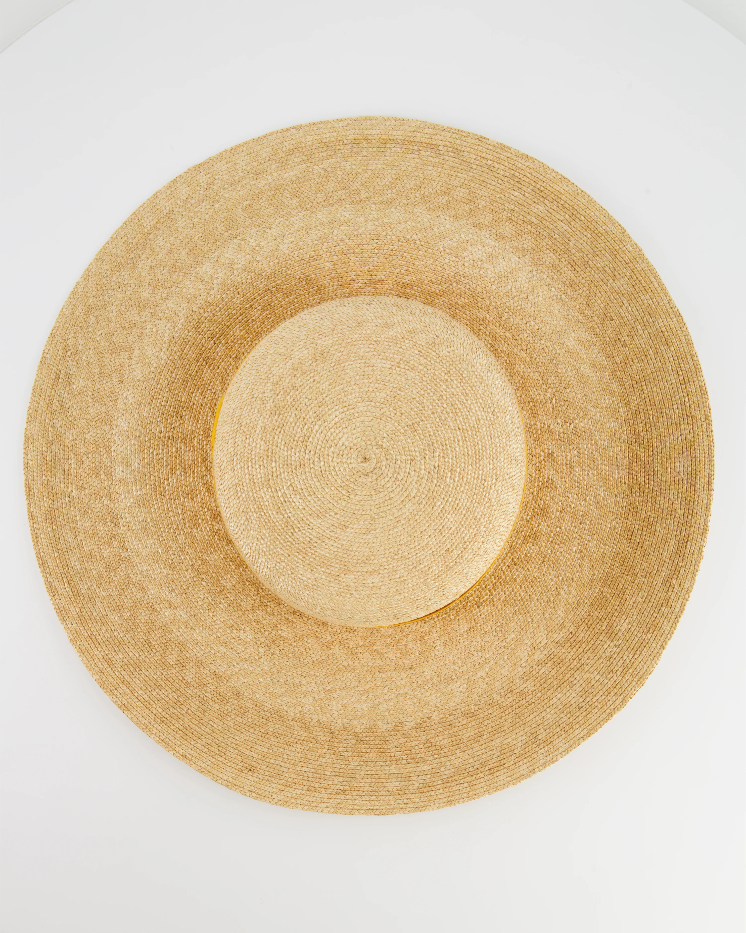 Hermès Beige Raffia Woven Hat with Yellow Bandeaux Size 57 - Image 5