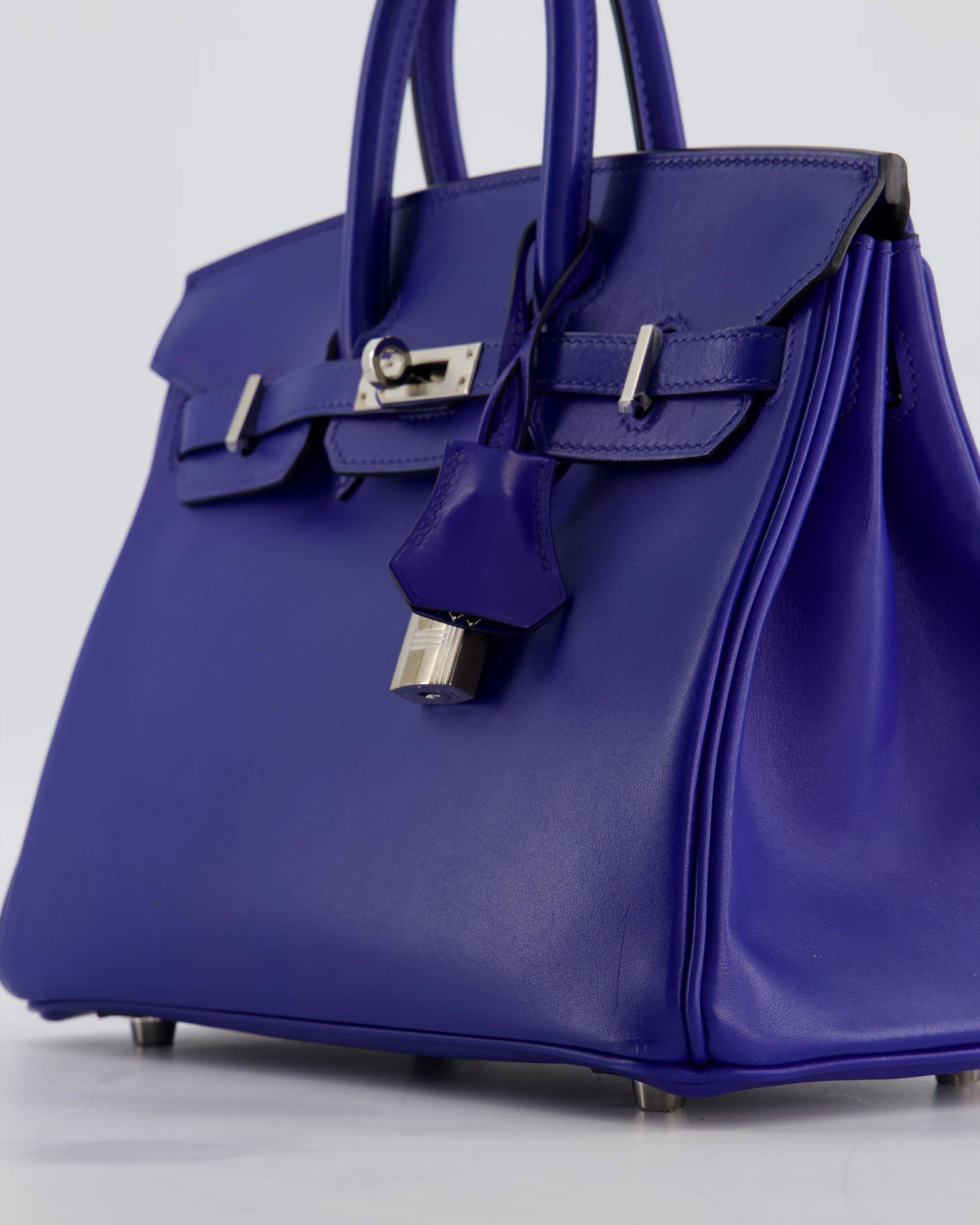 Hermès Birkin 25 Retourne Bag in Blue Electrique Tadelakt Leather with Palladium Hardware - Image 11