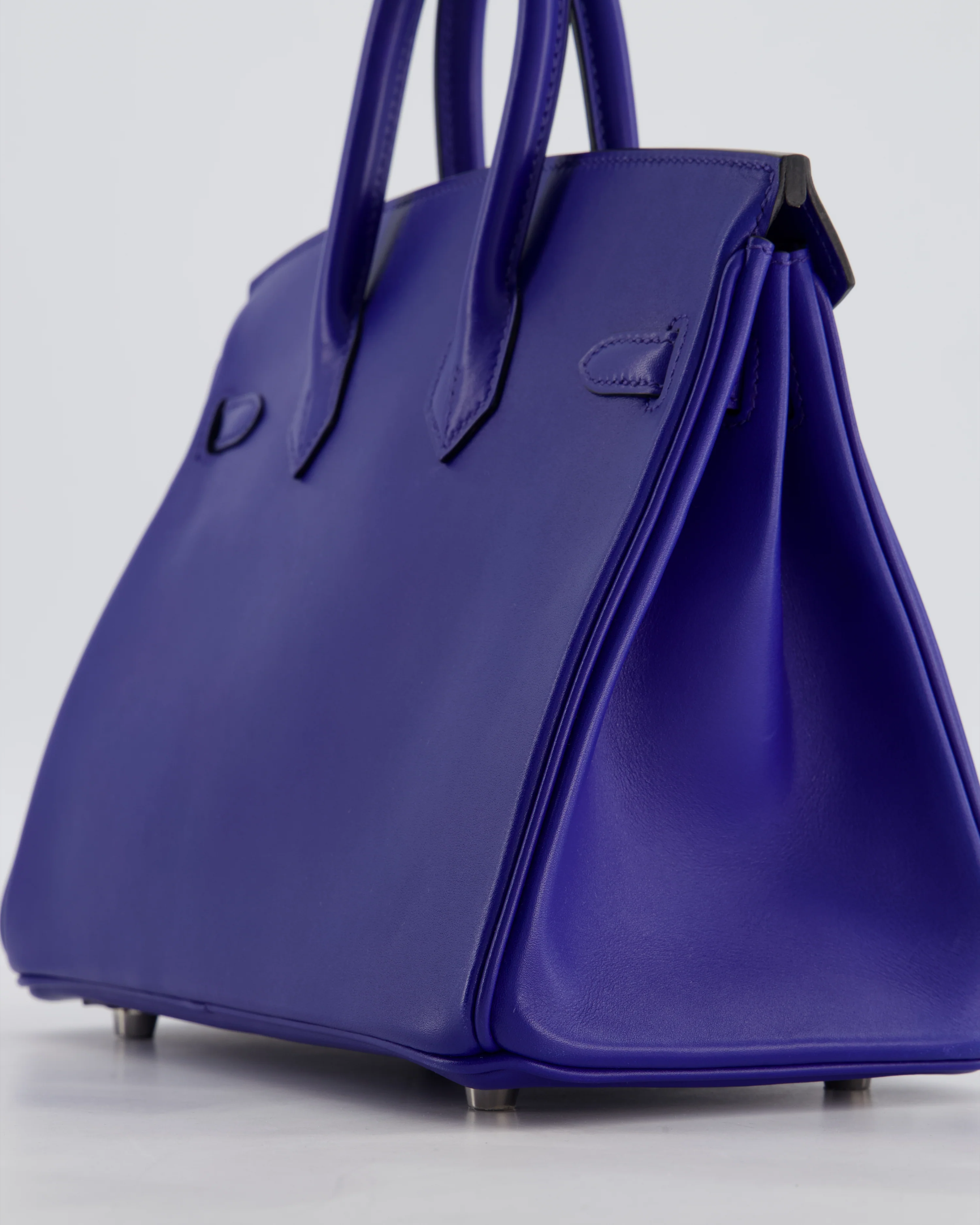 Hermès Birkin 25 Retourne Bag in Blue Electrique Tadelakt Leather with Palladium Hardware - Image 12