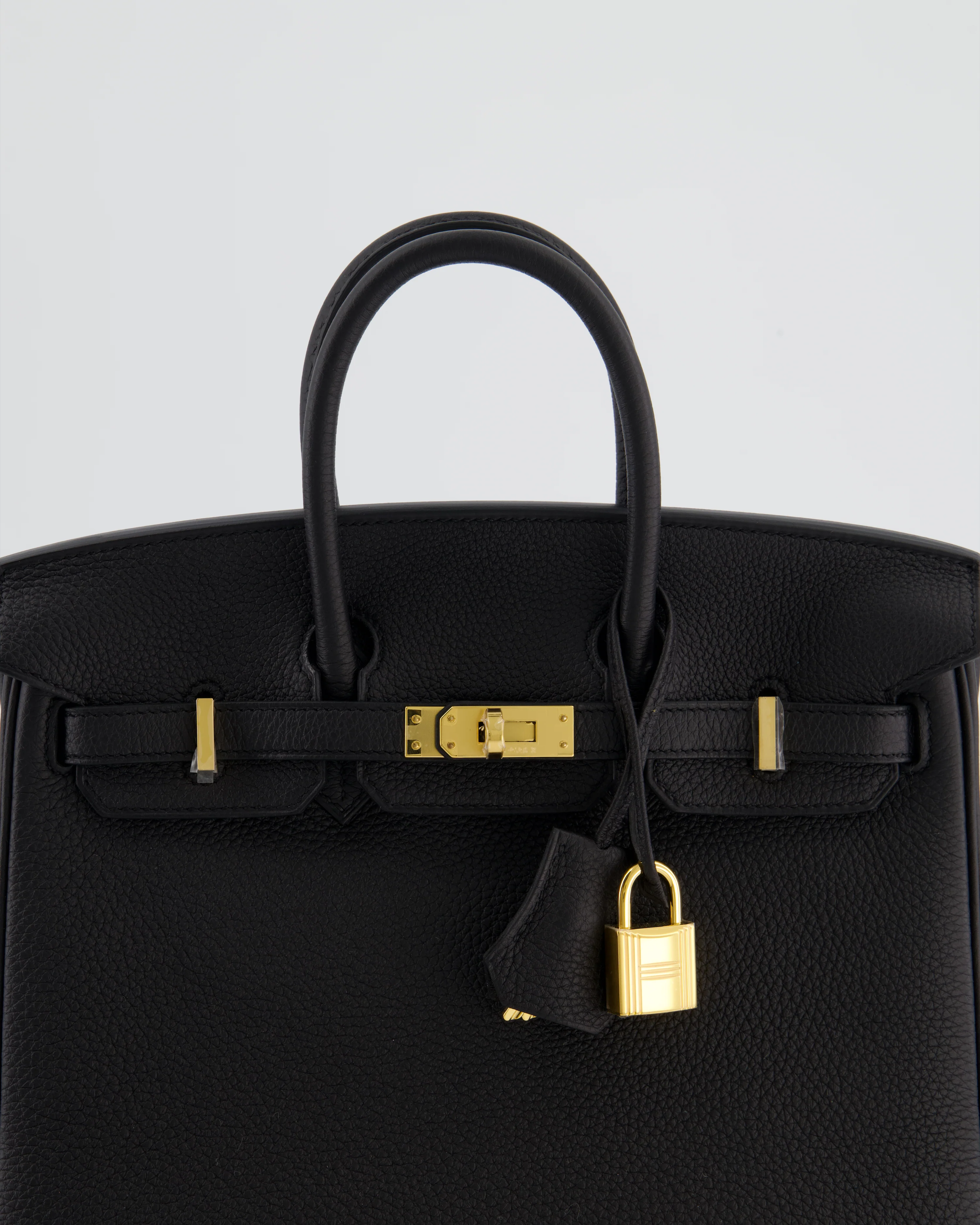 Hermès Birkin 25 Retourne Bag in Noir Togo Leather with Gold Hardware - Image 14